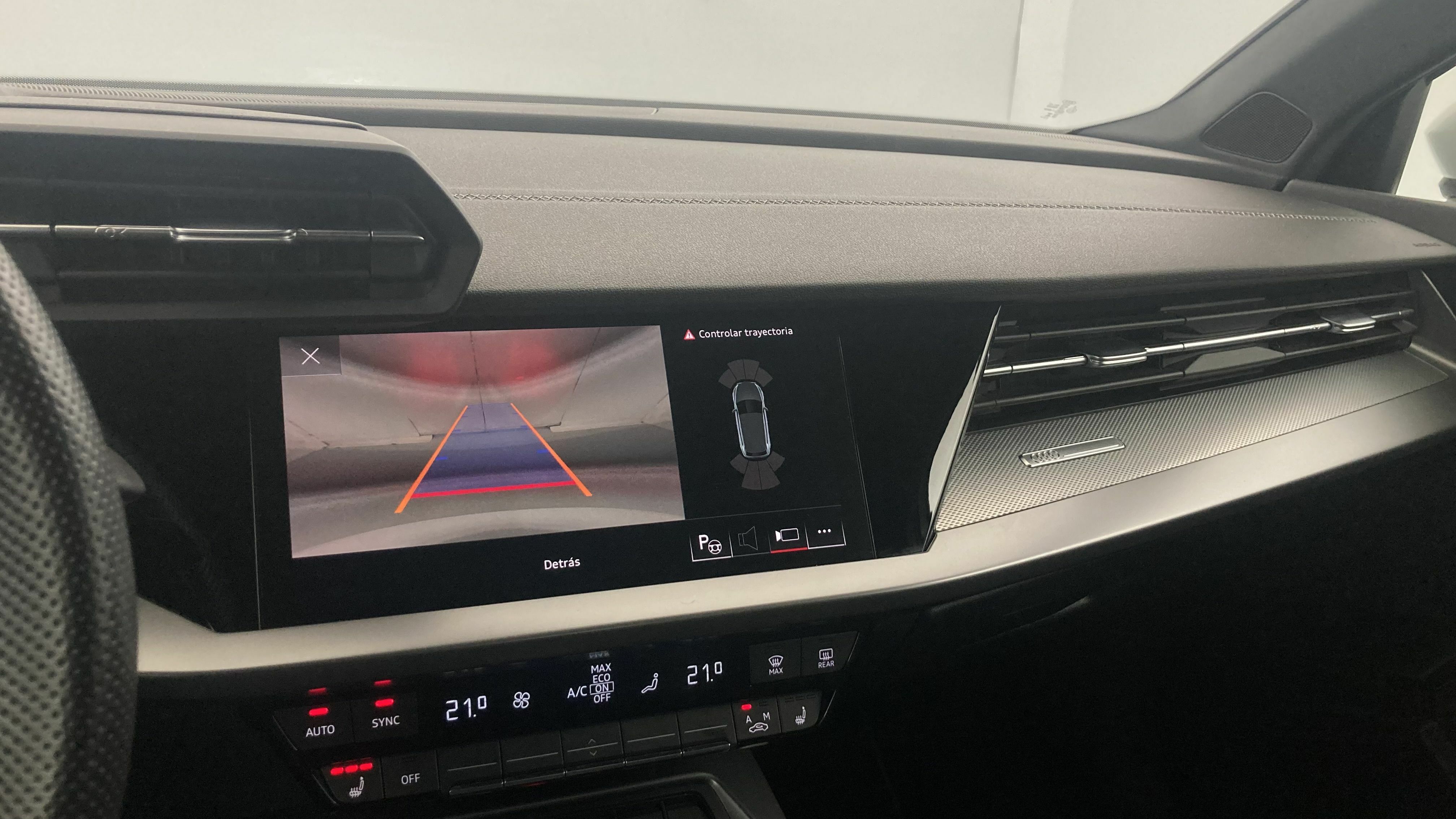 audi a3 sportback s line 35 TFSI 150 STRONIC 2024 gletscherweiss metallic 18