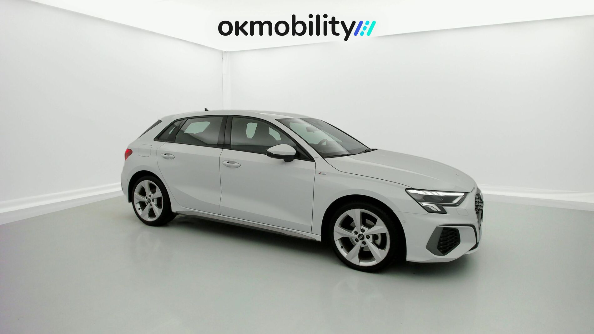 audi a3 sportback s line 35 TFSI 150 STRONIC 2024 gletscherweiss metallic 2