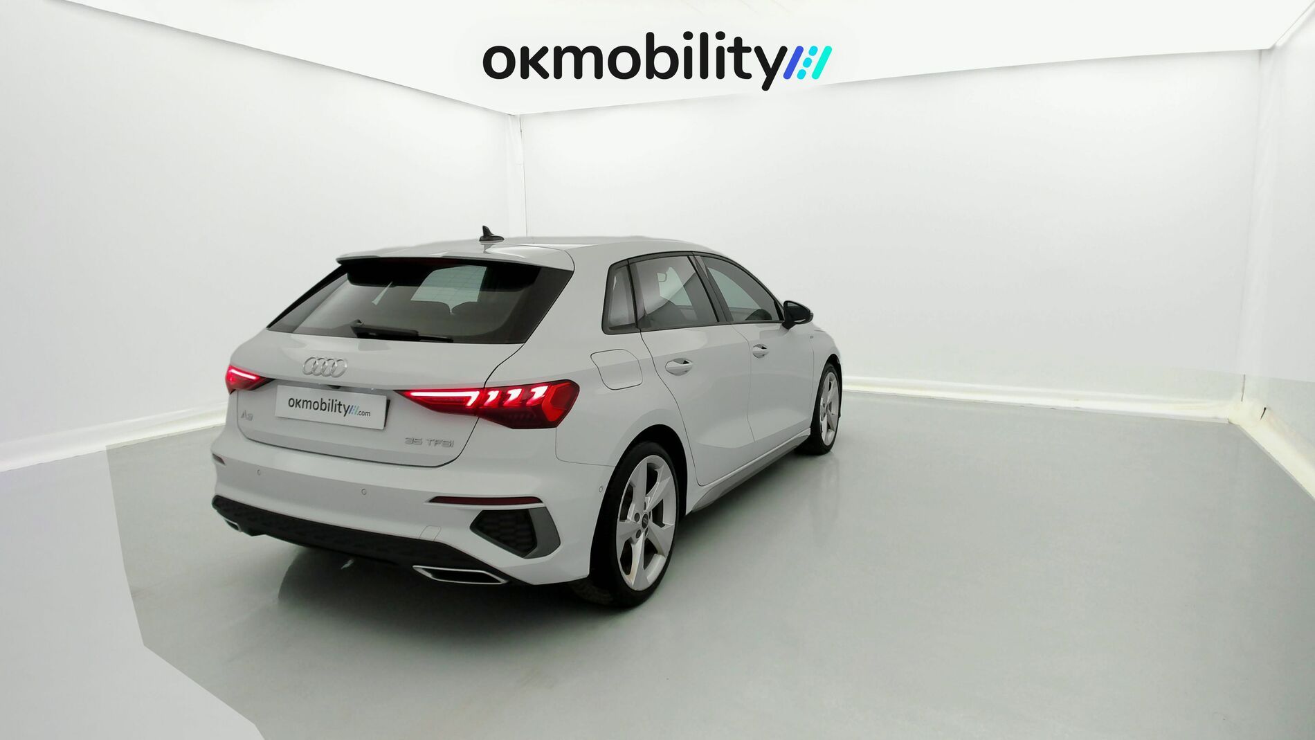 audi a3 sportback s line 35 TFSI 150 STRONIC 2024 gletscherweiss metallic 10
