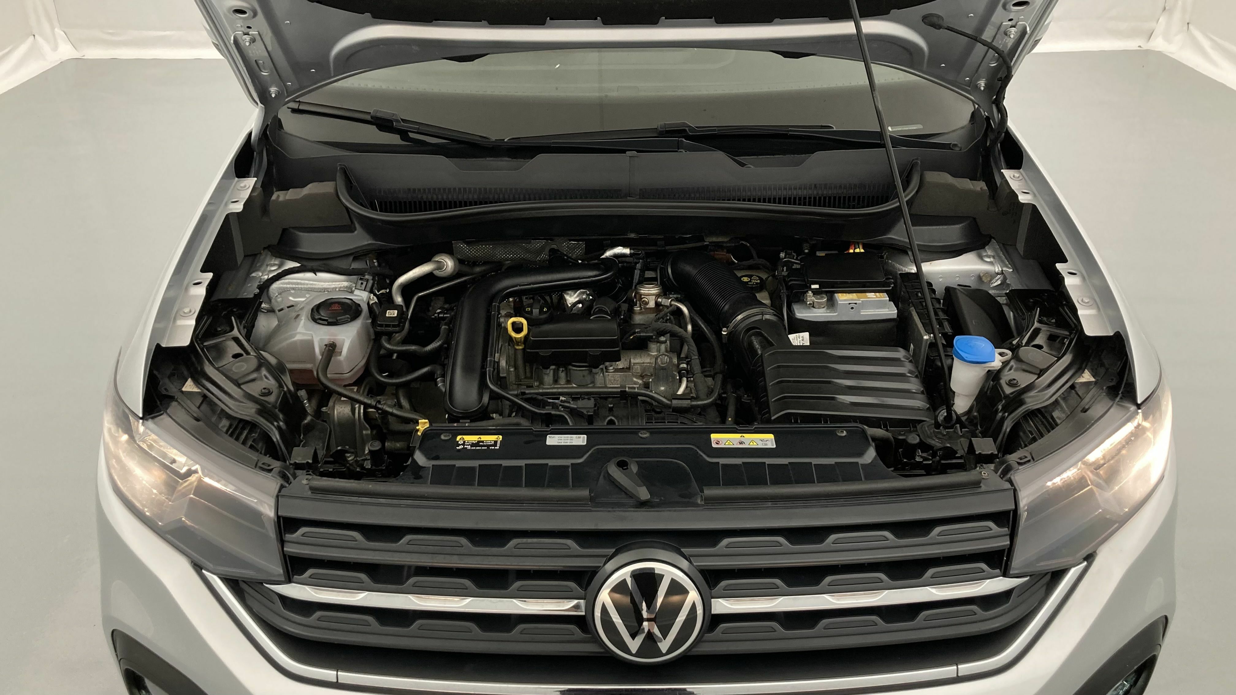 volkswagen t-cross advance 1.0 TSI 95 2022 plata reflex 14