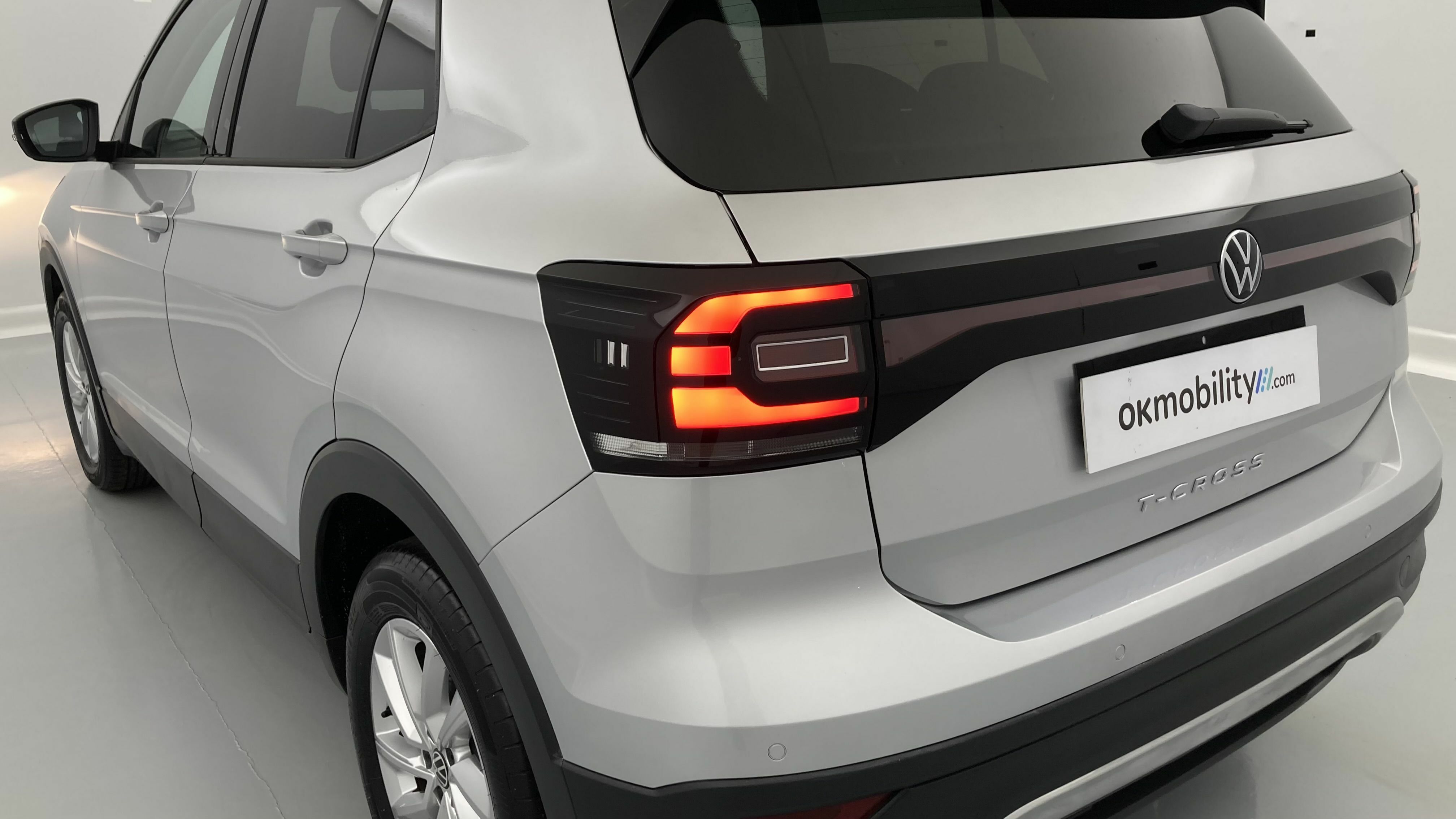 volkswagen t-cross advance 1.0 TSI 95 2022 plata reflex 19