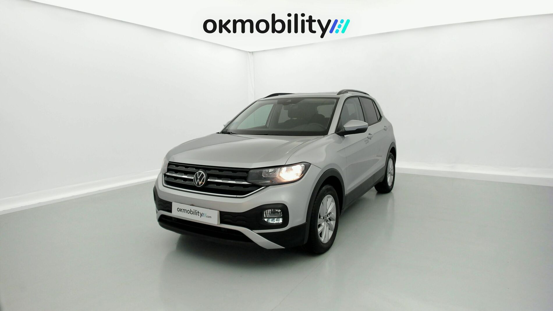 volkswagen t-cross advance 1.0 TSI 95 2022 plata reflex 1