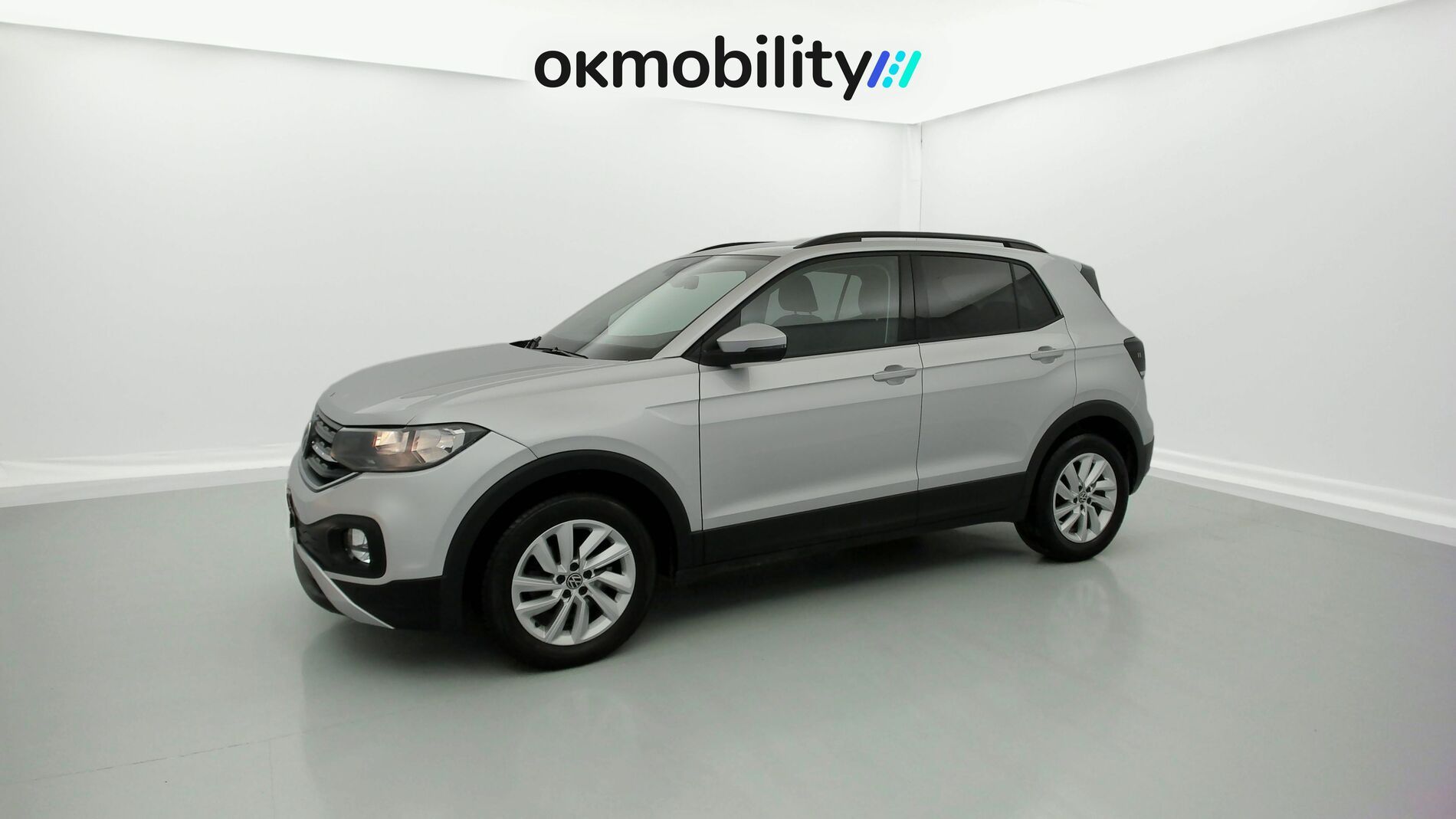 volkswagen t-cross advance 1.0 TSI 95 2022 plata reflex 5