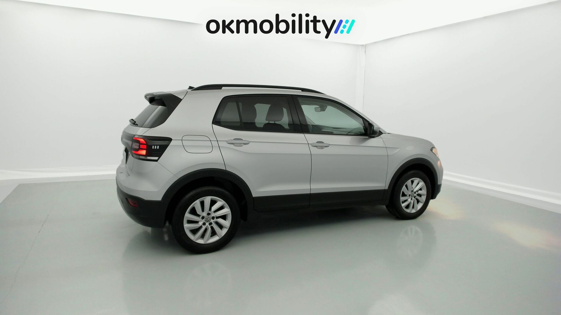volkswagen t-cross advance 1.0 TSI 95 2022 plata reflex 12