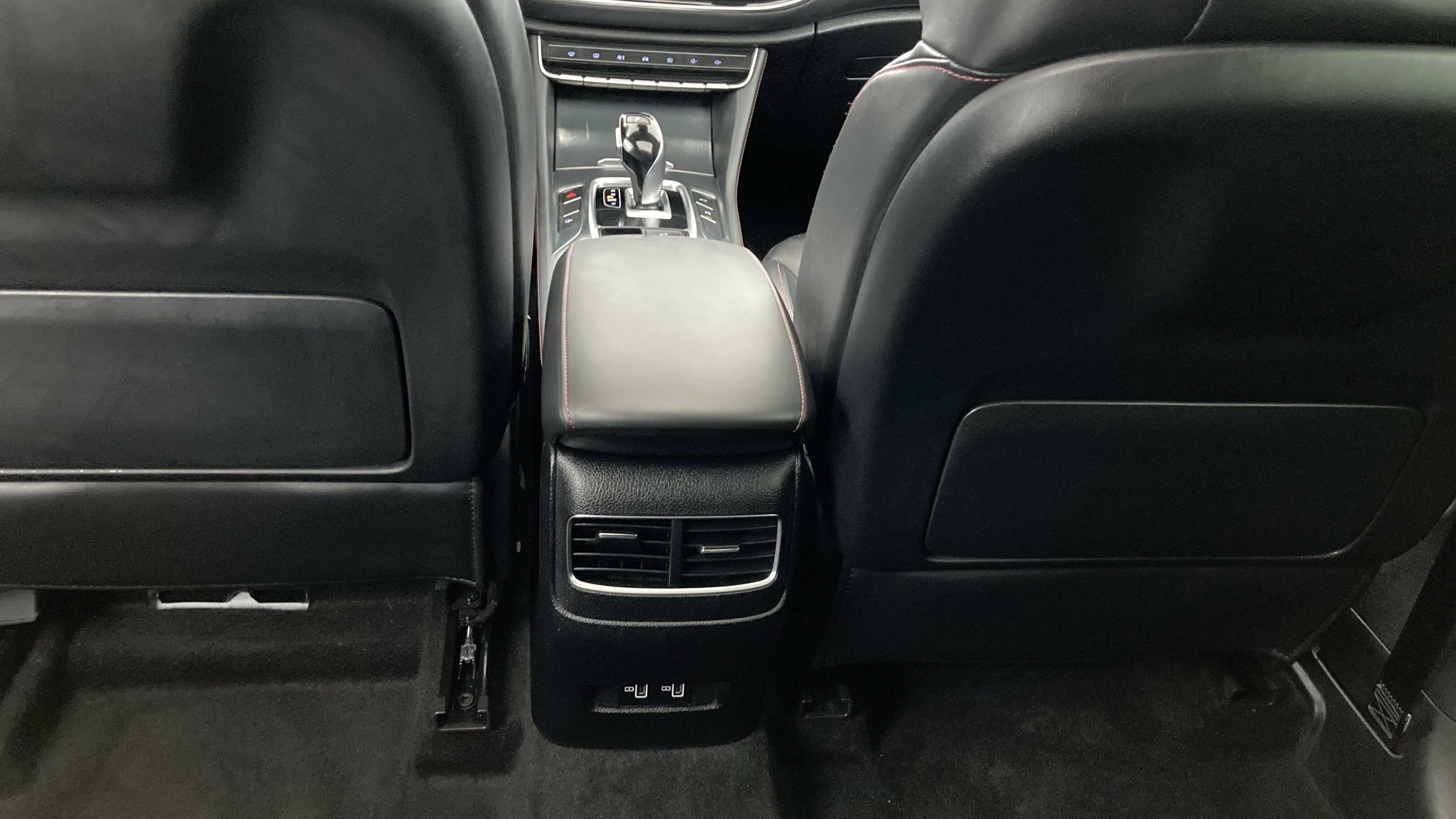 mg hs luxury 1.5 T-GDI 162 AT 2024 dover white 23