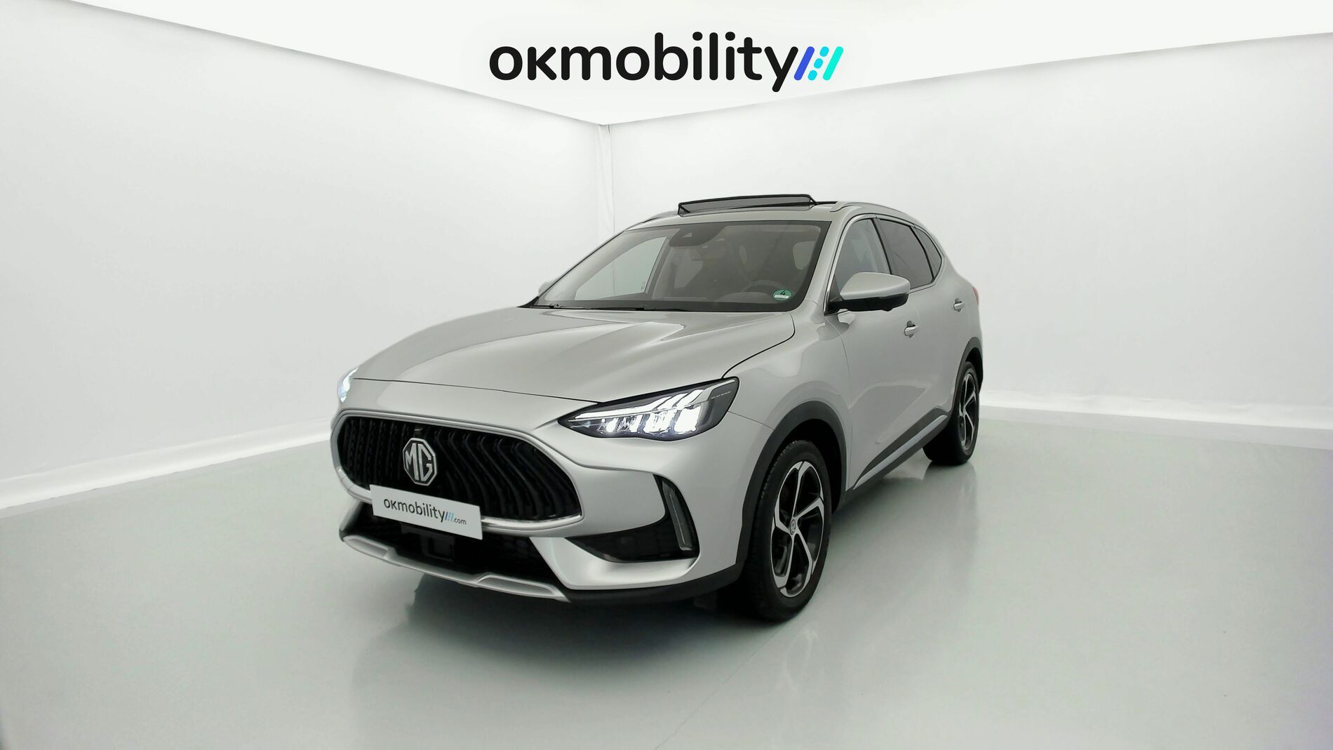 mg hs luxury 1.5 T-GDI 162 AT 2024 medal silver 1