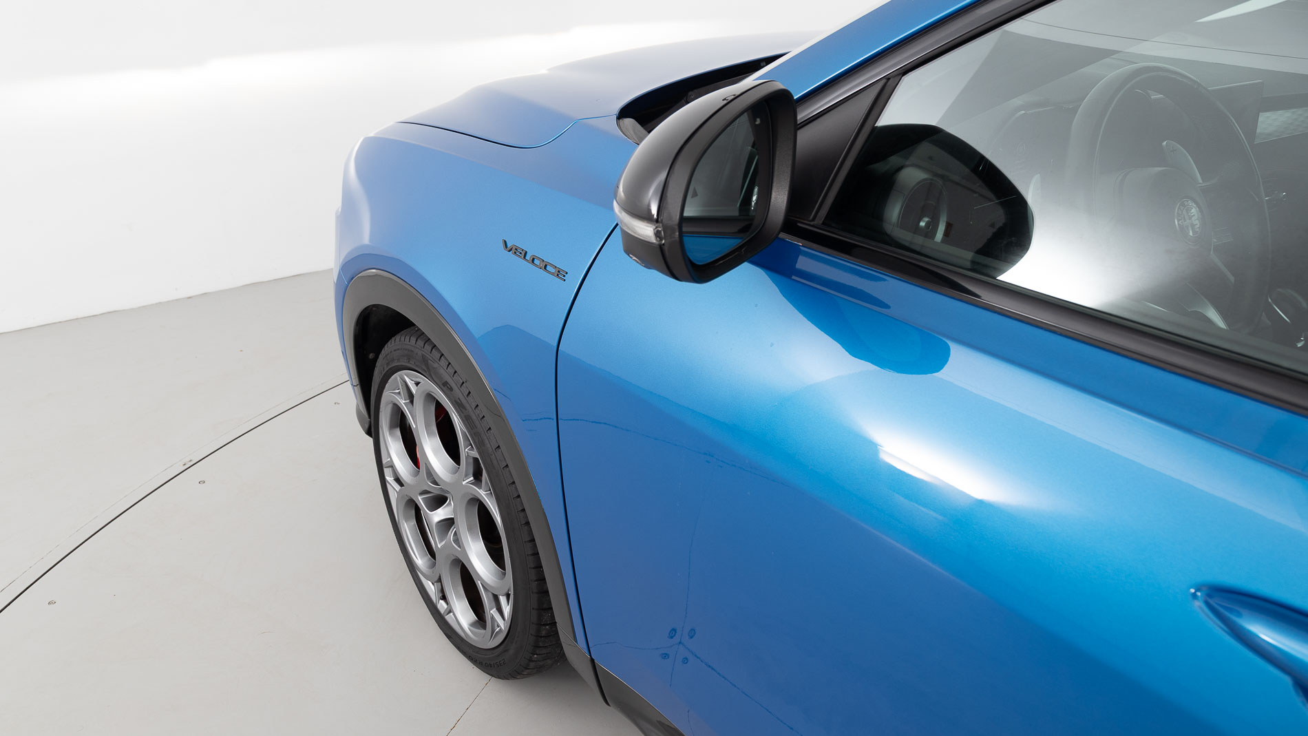 alfa romeo tonale veloce 1.5 MHEV FWD 160 2023 azul misano 25