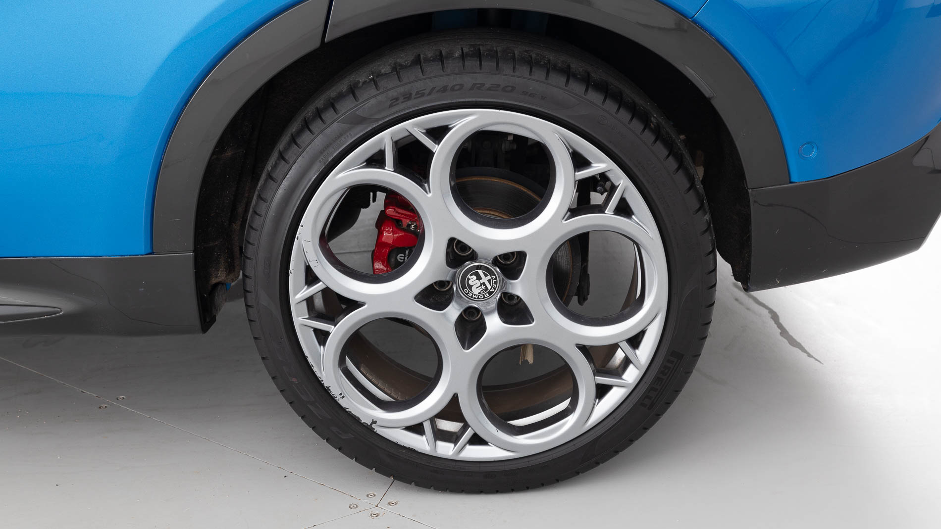 alfa romeo tonale veloce 1.5 MHEV FWD 160 2023 azul misano 27