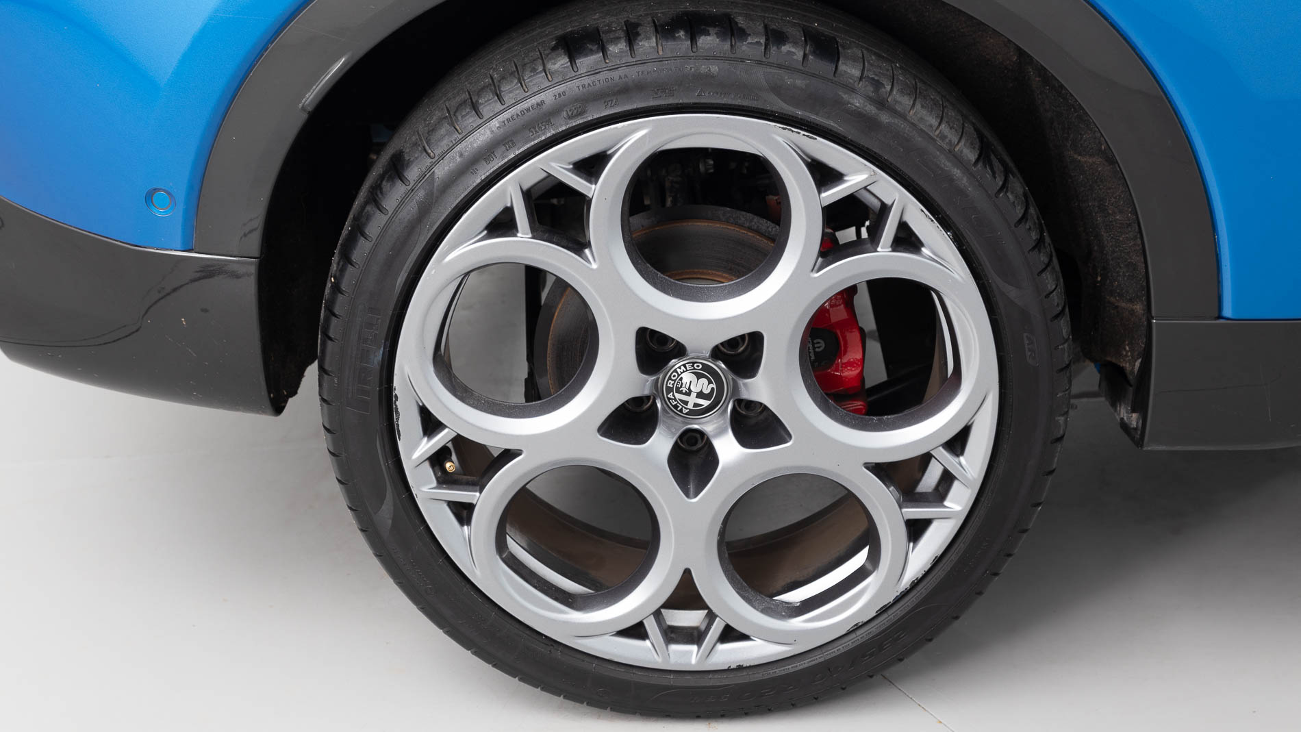 alfa romeo tonale veloce 1.5 MHEV FWD 160 2023 azul misano 28