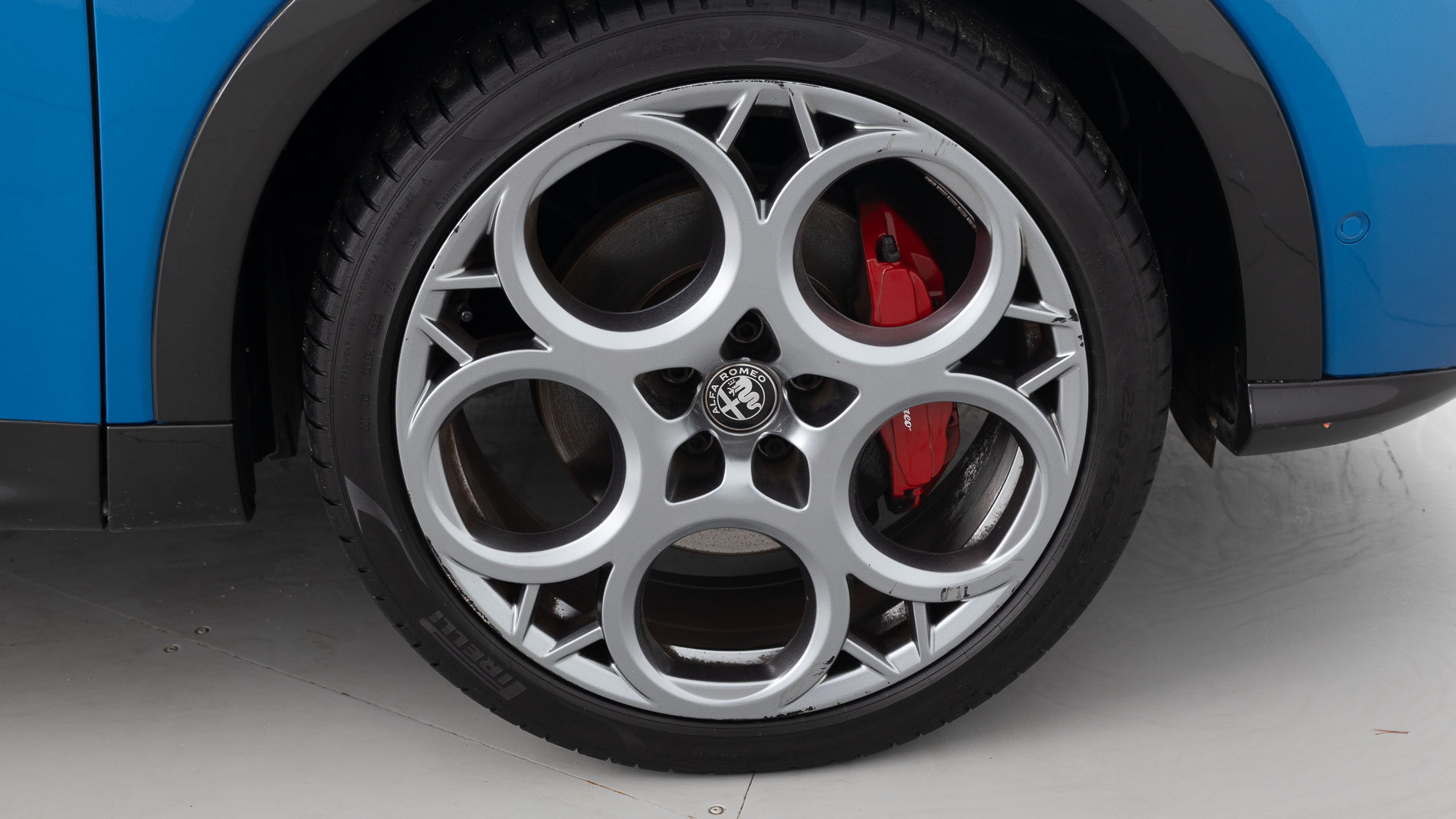 alfa romeo tonale veloce 1.5 MHEV FWD 160 2023 azul misano 29