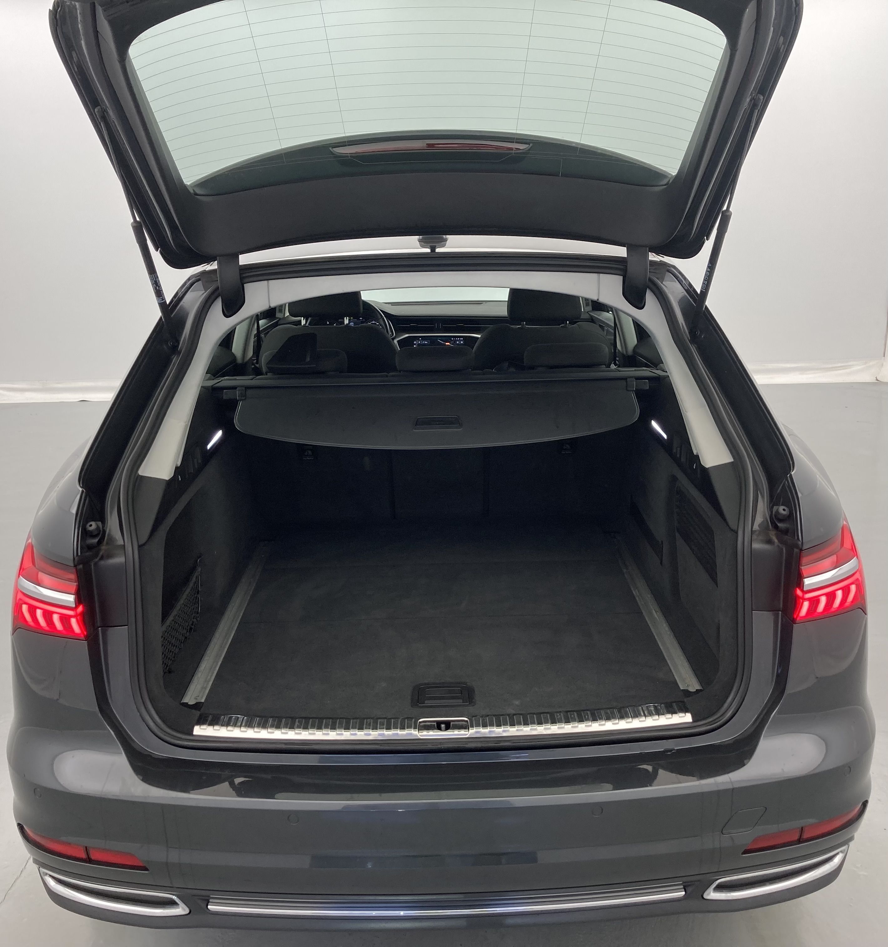 audi a6 avant sport 40 TDI 204 STRONIC 2022 manhattangrau metallic 23