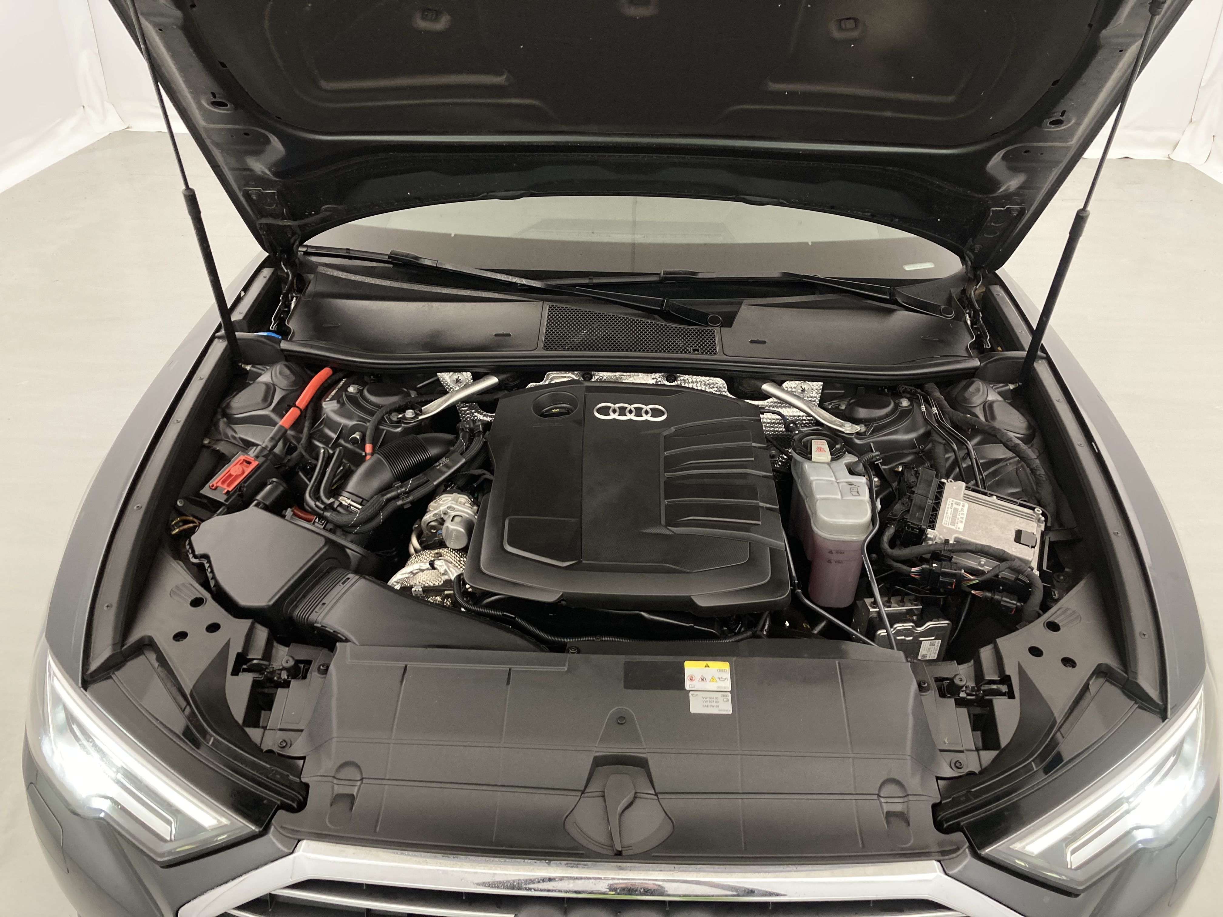 audi a6 avant sport 40 TDI 204 STRONIC 2022 manhattangrau metallic 24