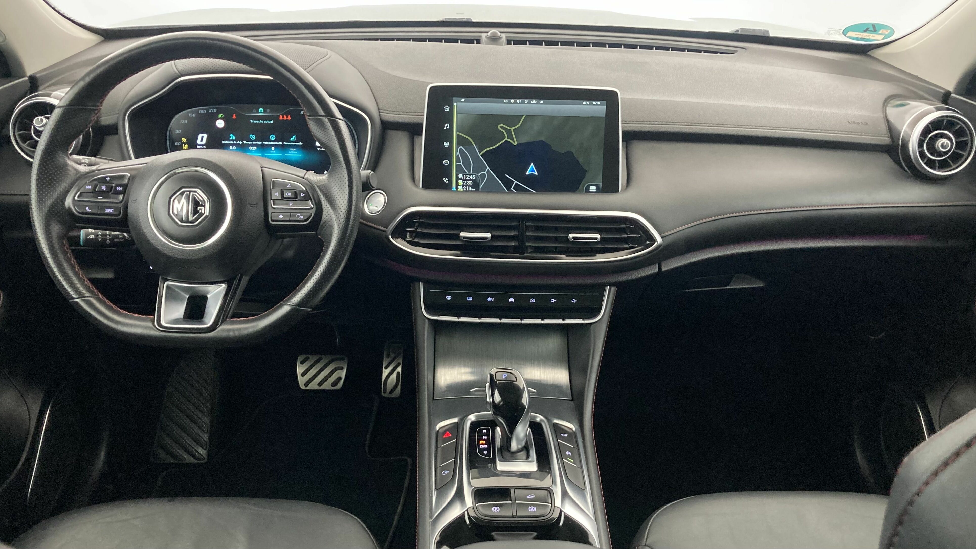 mg hs luxury 1.5 T-GDI 162 AT 2023 medal silver 16