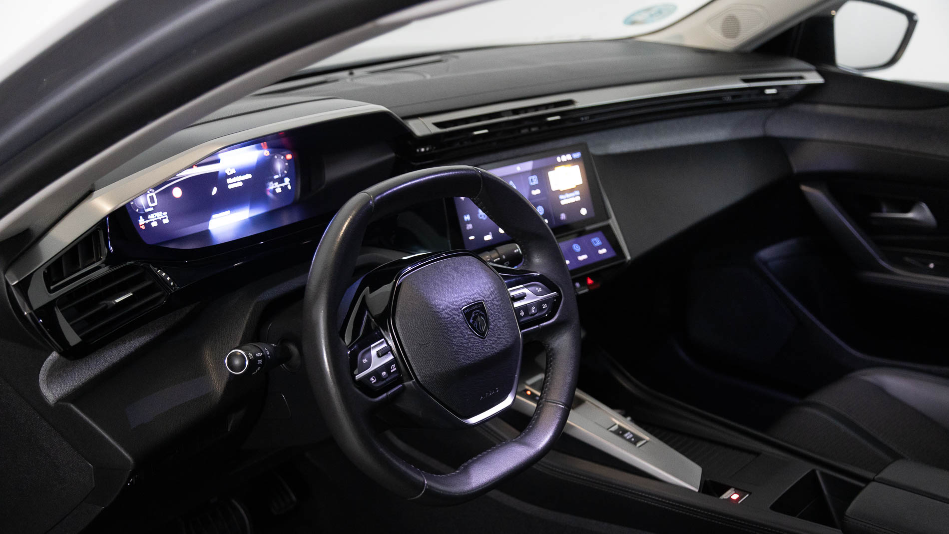 peugeot 308 allure 1.2 PURETECH 130 EAT 2023 gris artense 15