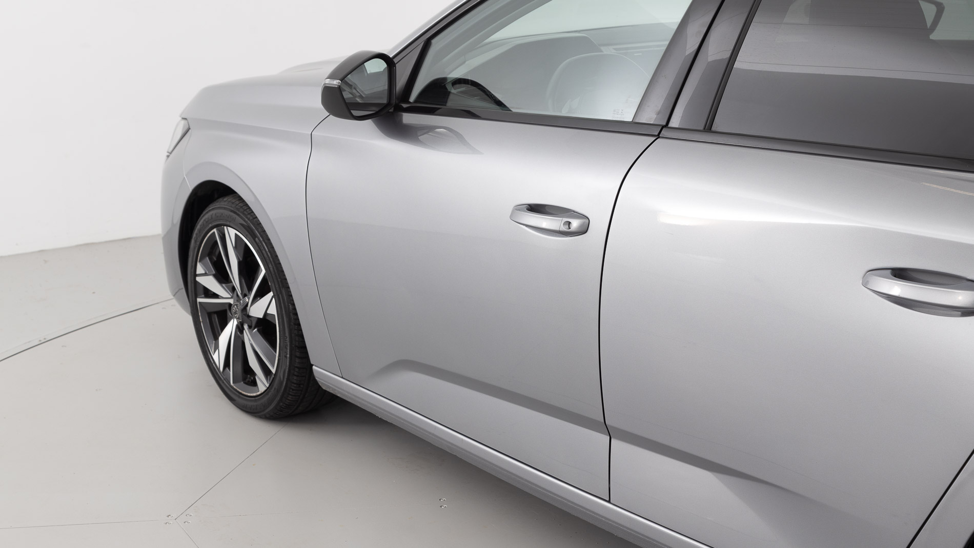 peugeot 308 allure 1.2 PURETECH 130 EAT 2023 gris artense 34