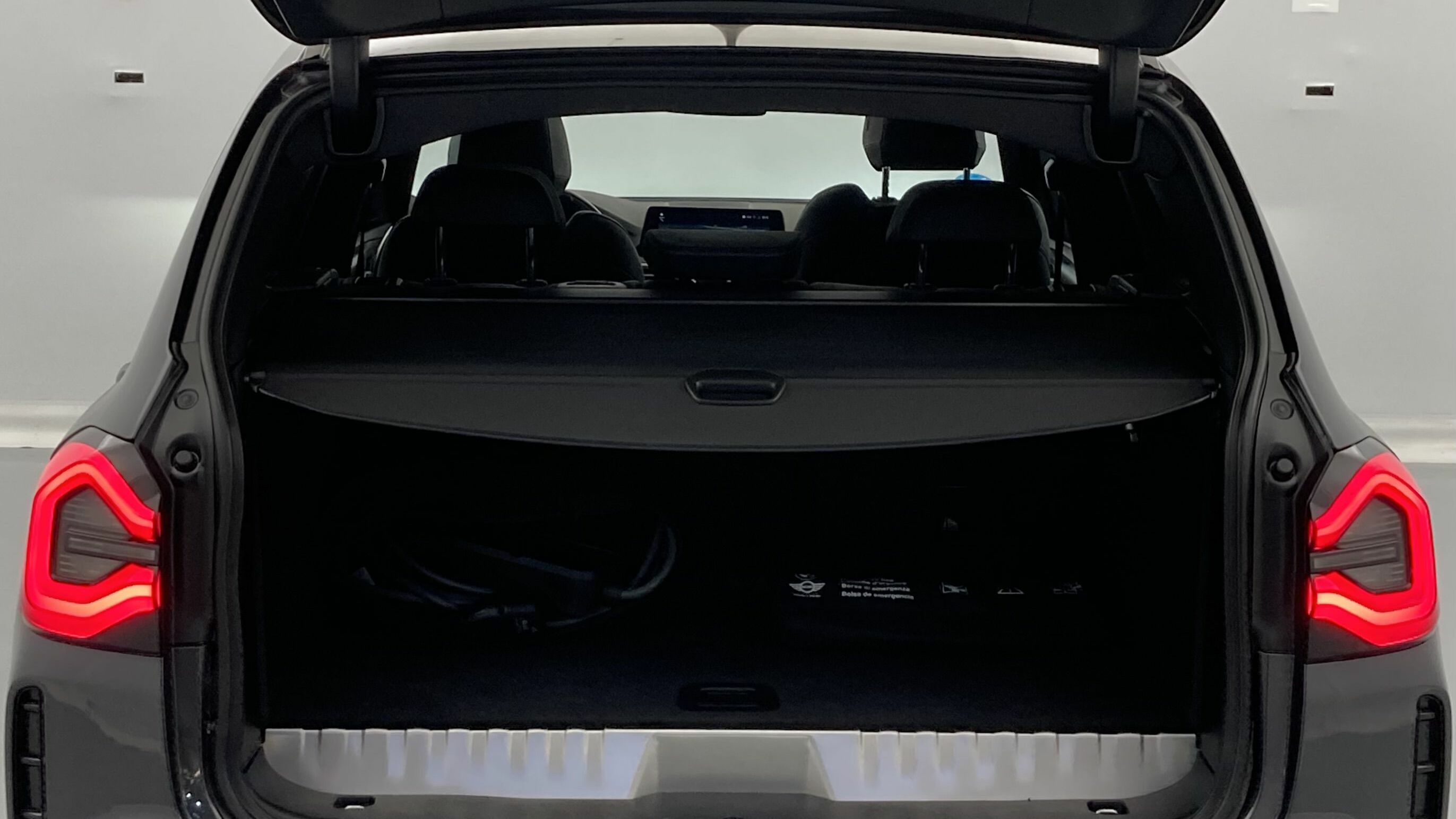 bmw x3 m sport 30E XDRIVE 292 CA 2023 sophistograu efecto de brillo 25