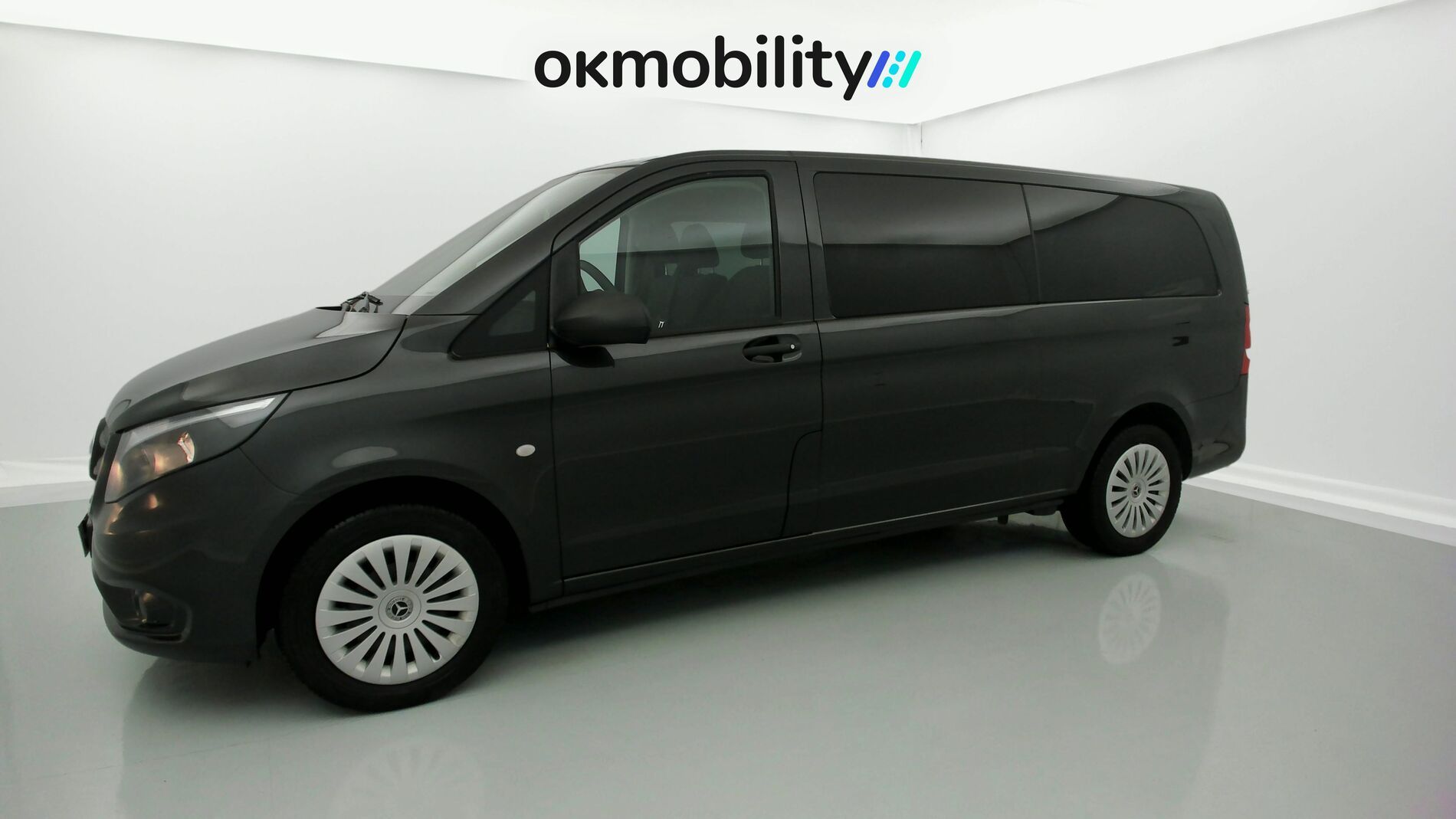 mercedes benz vito combi pro largo 114 CDI 136 G-TRONIC 2022 gris pintura metalizada 5