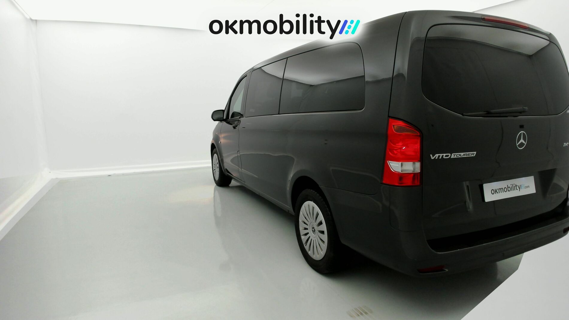 mercedes benz vito combi pro largo 114 CDI 136 G-TRONIC 2022 gris pintura metalizada 9