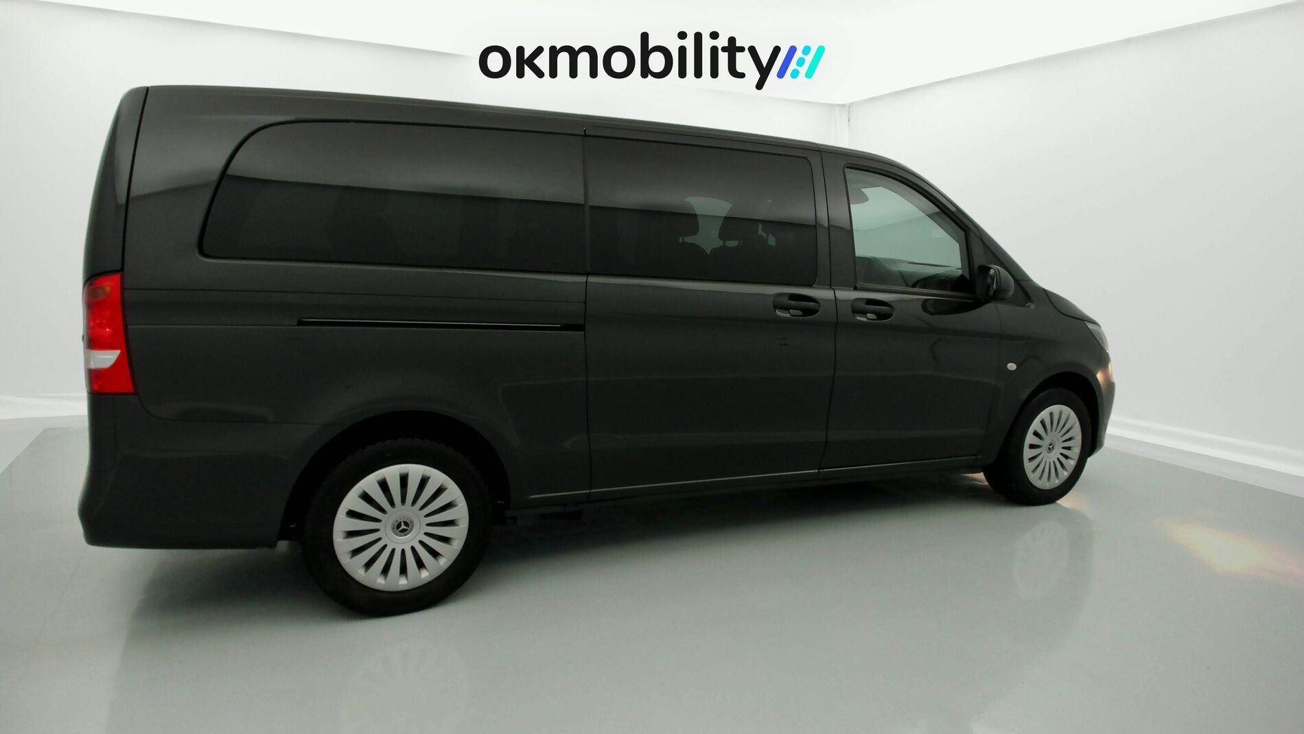 mercedes benz vito combi pro largo 114 CDI 136 G-TRONIC 2022 gris pintura metalizada 12