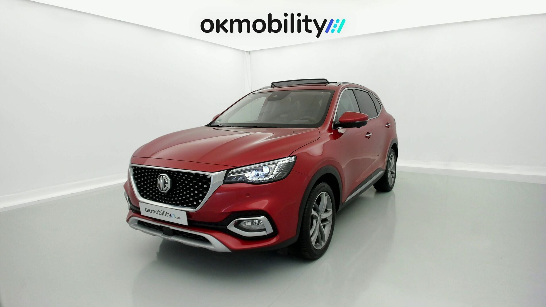 mg hs luxury 1.5 T-GDI 162 AT 2023 diamond red - rsj 1