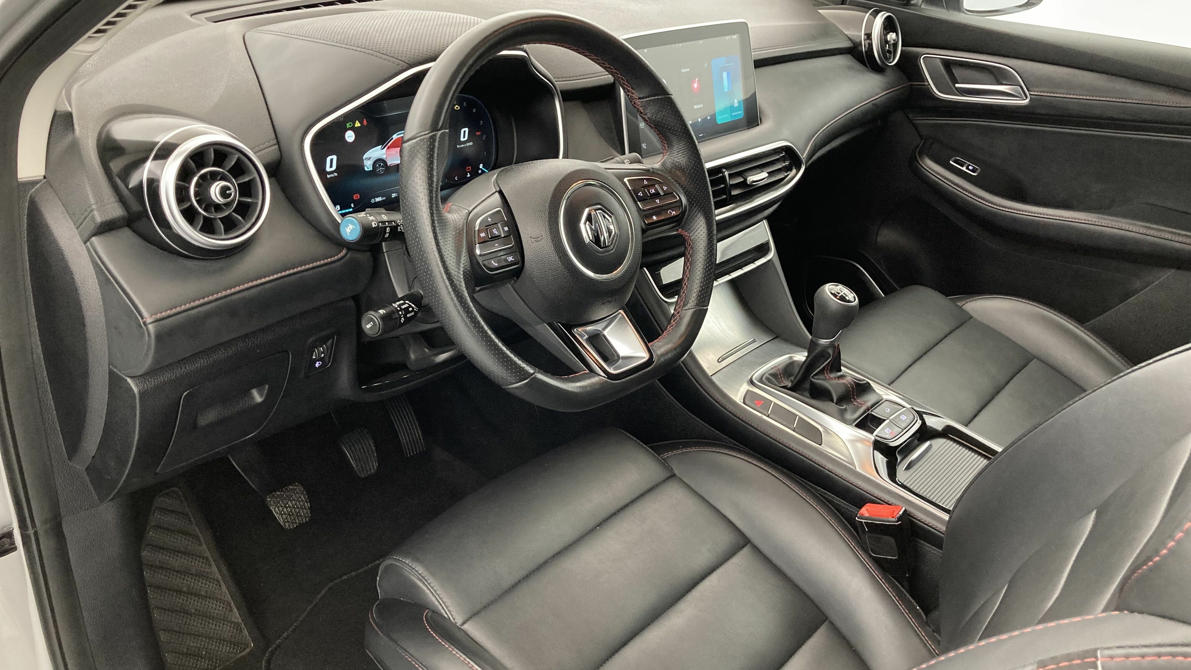 mg hs comfort 1.5 T-GDI 162 2023 medal silver - ssa 15