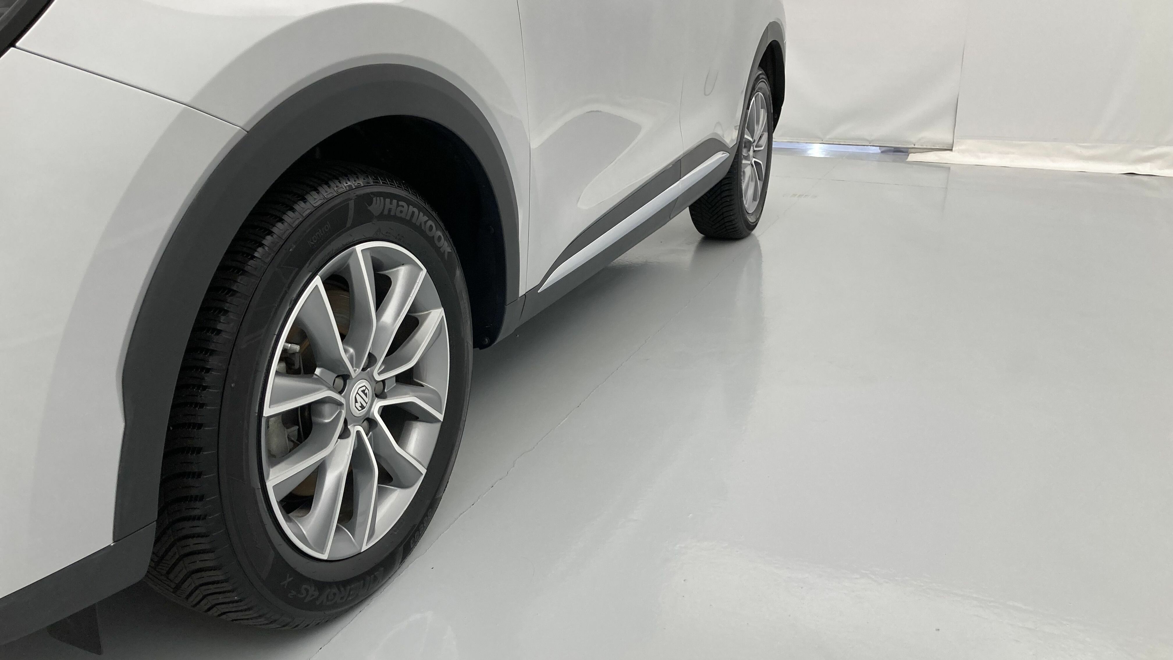 mg hs comfort 1.5 T-GDI 162 2023 medal silver - ssa 26