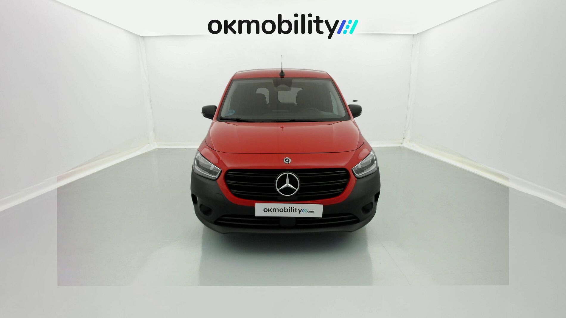 mercedes benz citan m1 tourer largo pro 110 CDI 95 2022 rojo lorandita 4