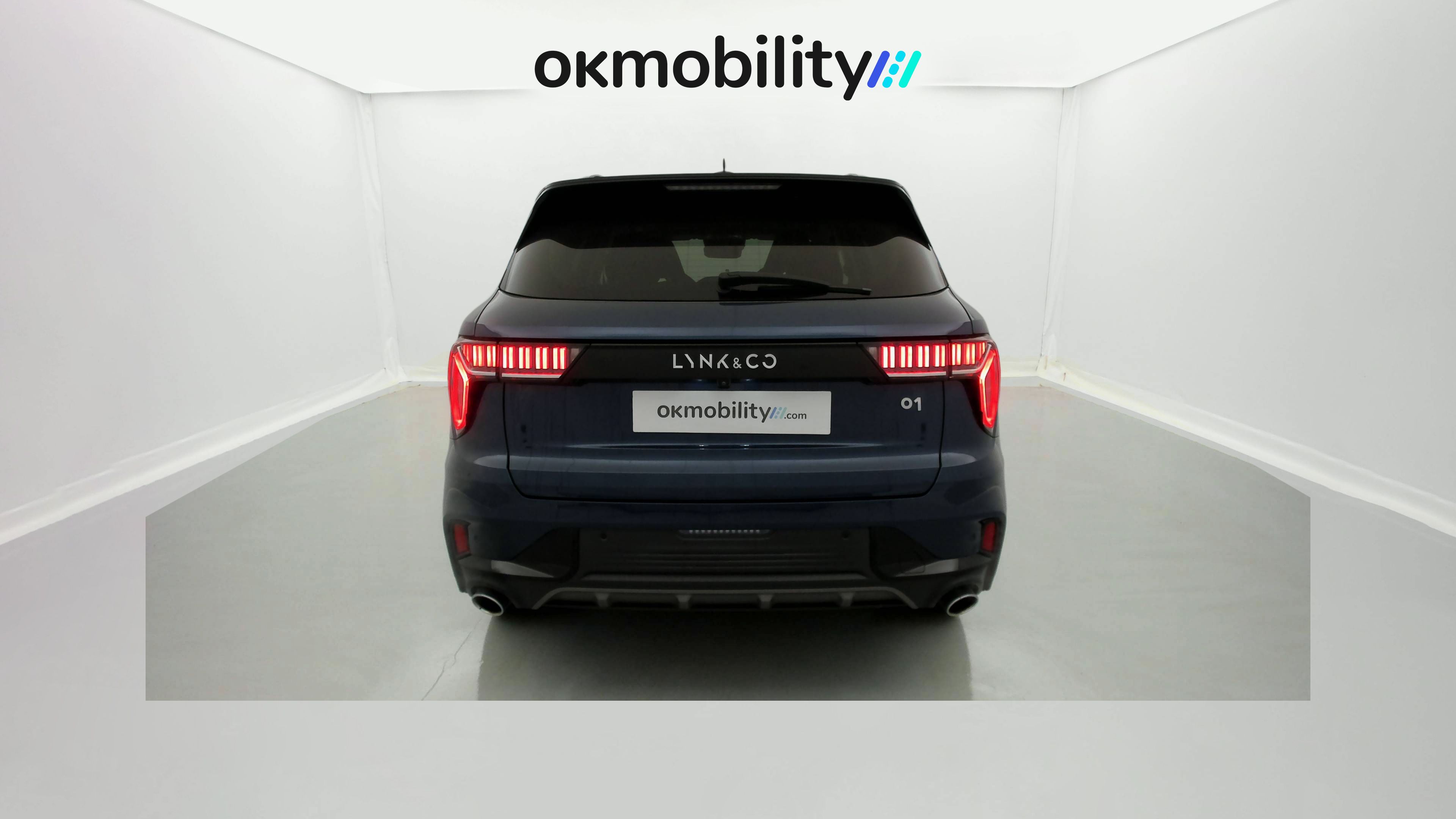 lynk&co 1 nv 1.5 PHEV 261 2022 blue 10