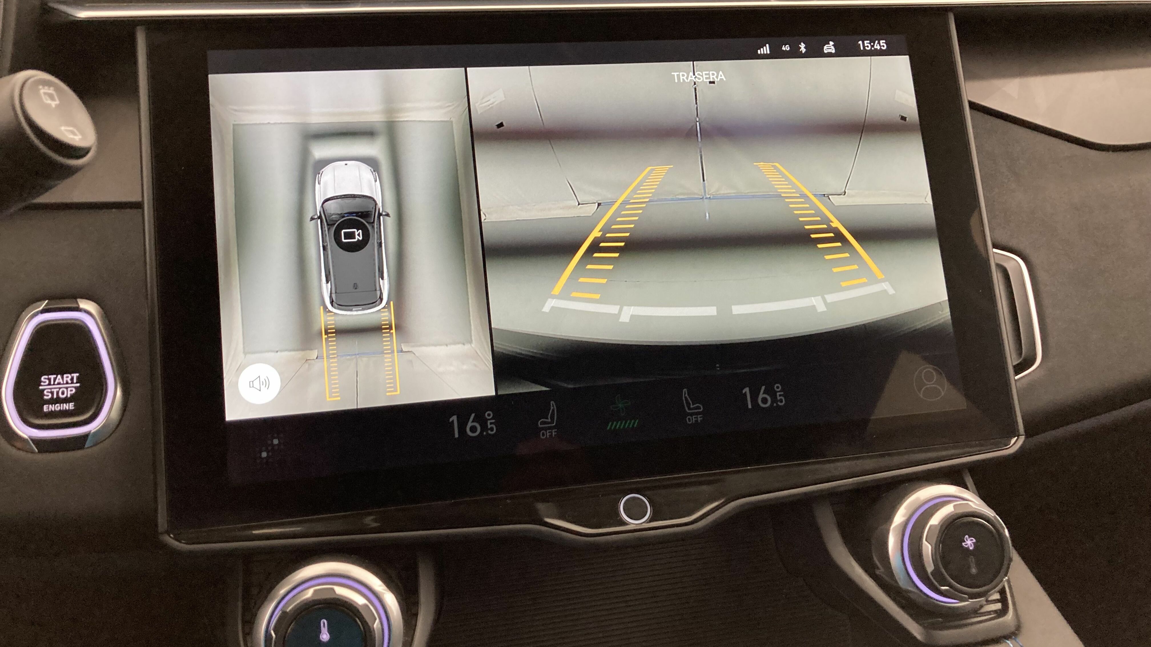 lynk&co 1 nv 1.5 PHEV 261 2022 black 20