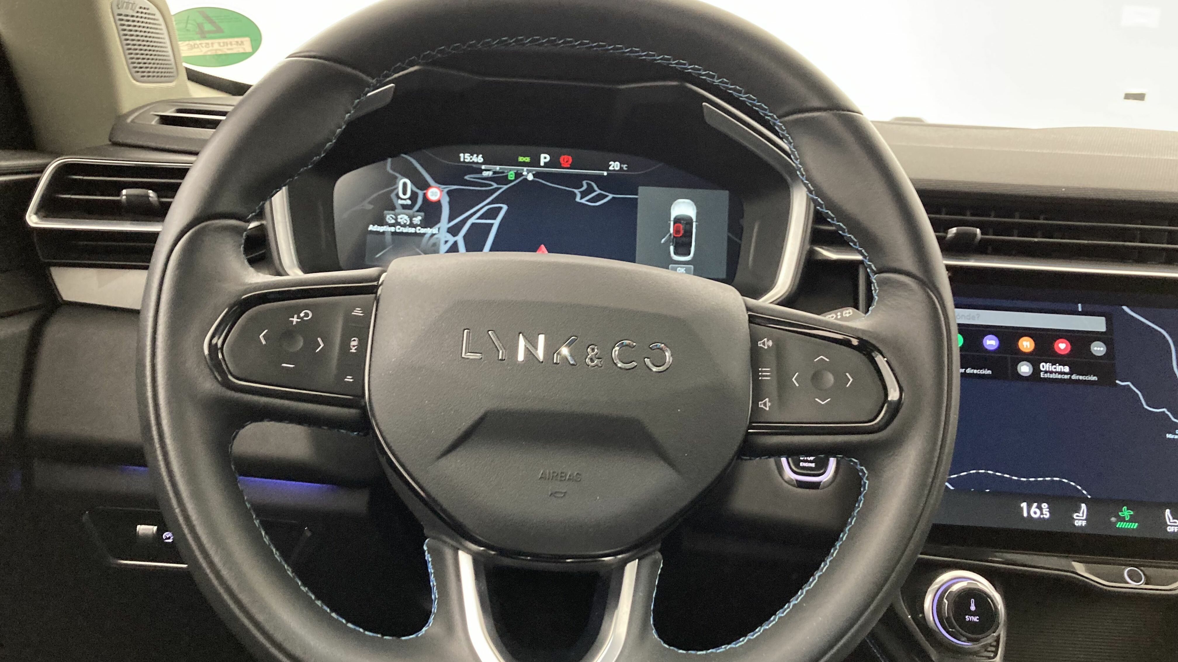 lynk&co 1 nv 1.5 PHEV 261 2022 black 18