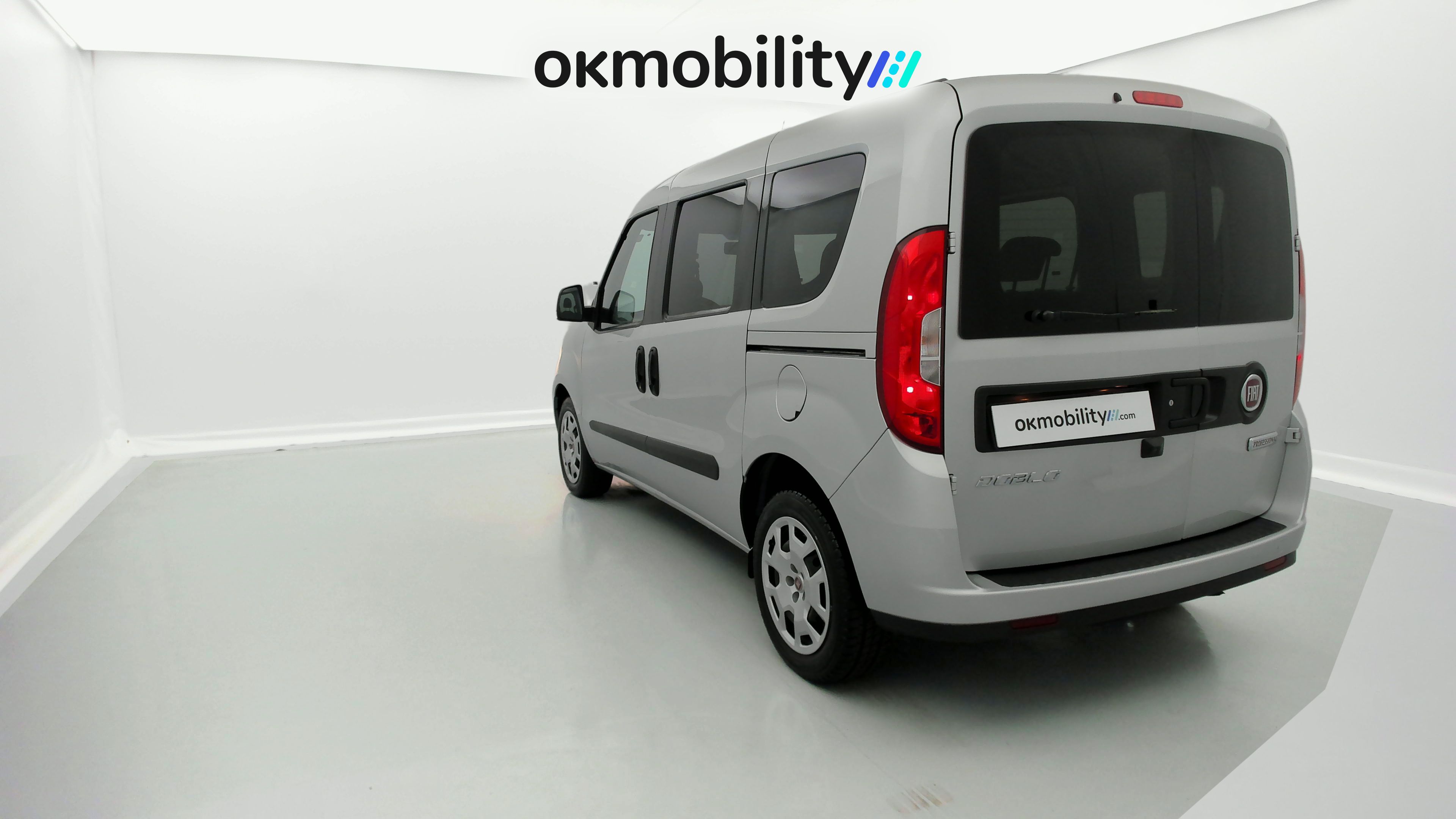 fiat doblo kombi sx n1 l1h1 1.6 MULTIJET 120 2023 gris oscuro 10