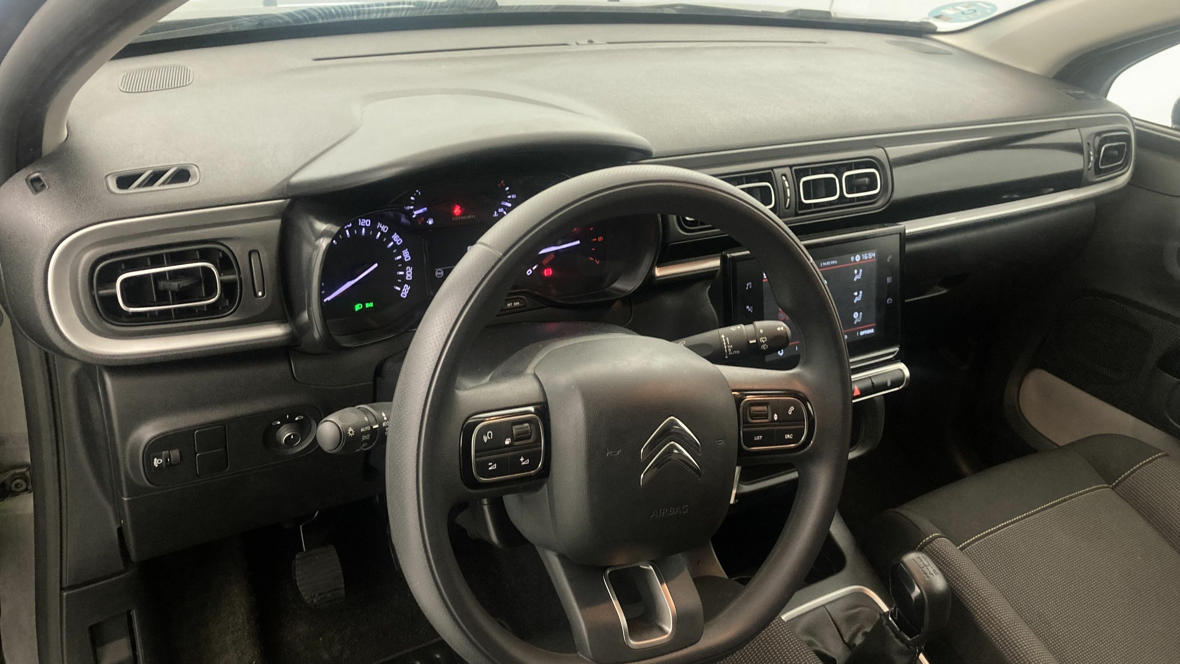 citroen c3 origin max 1.2 PURETECH 83 2024 gris platino / negro 14