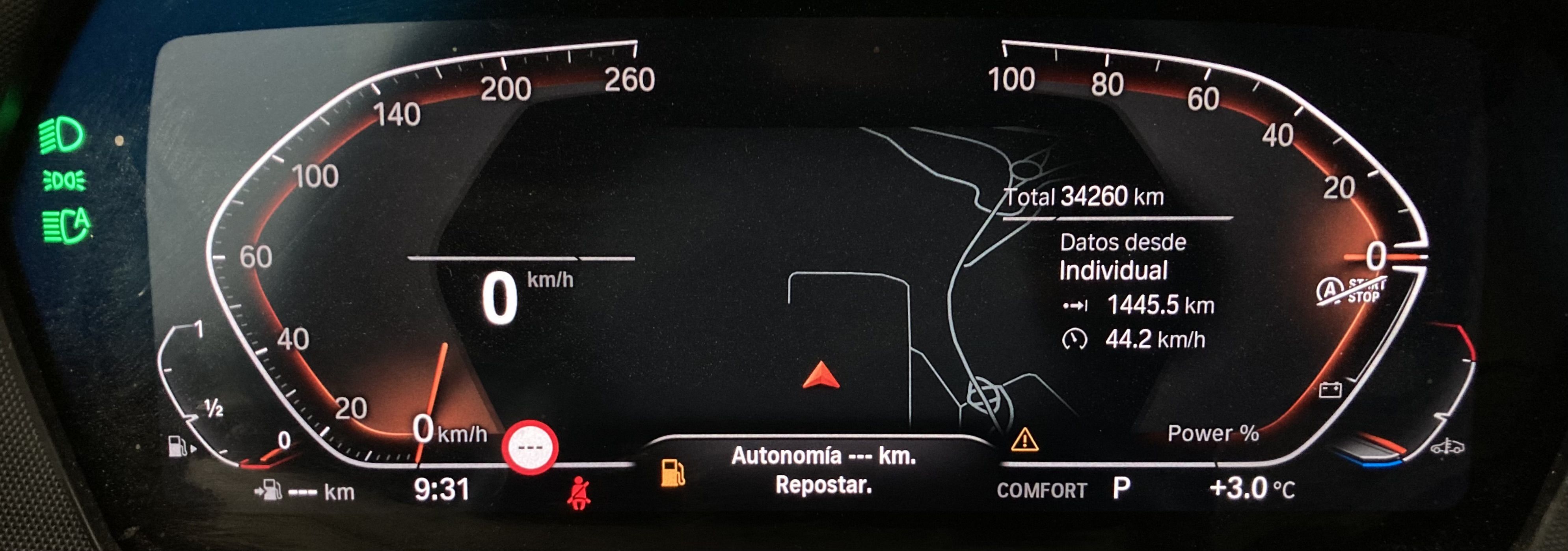 bmw serie 1 m sport colorvision 118I 136 STEPTRONIC 2024 skyscraper grau 13