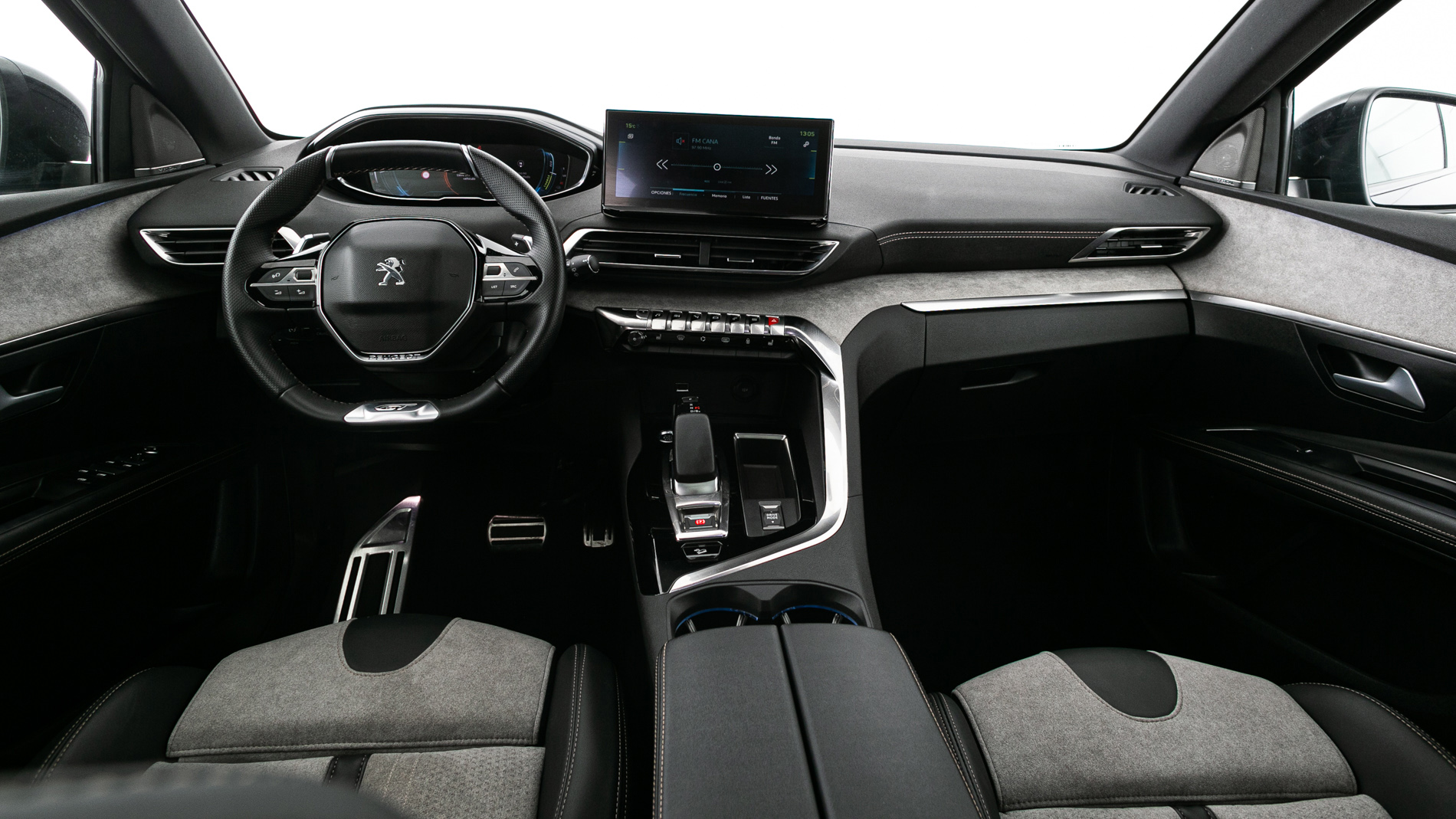 peugeot 3008 gt pack 1.6 HYBRID 300 EAT PHEV 2021 negro perla nera 14