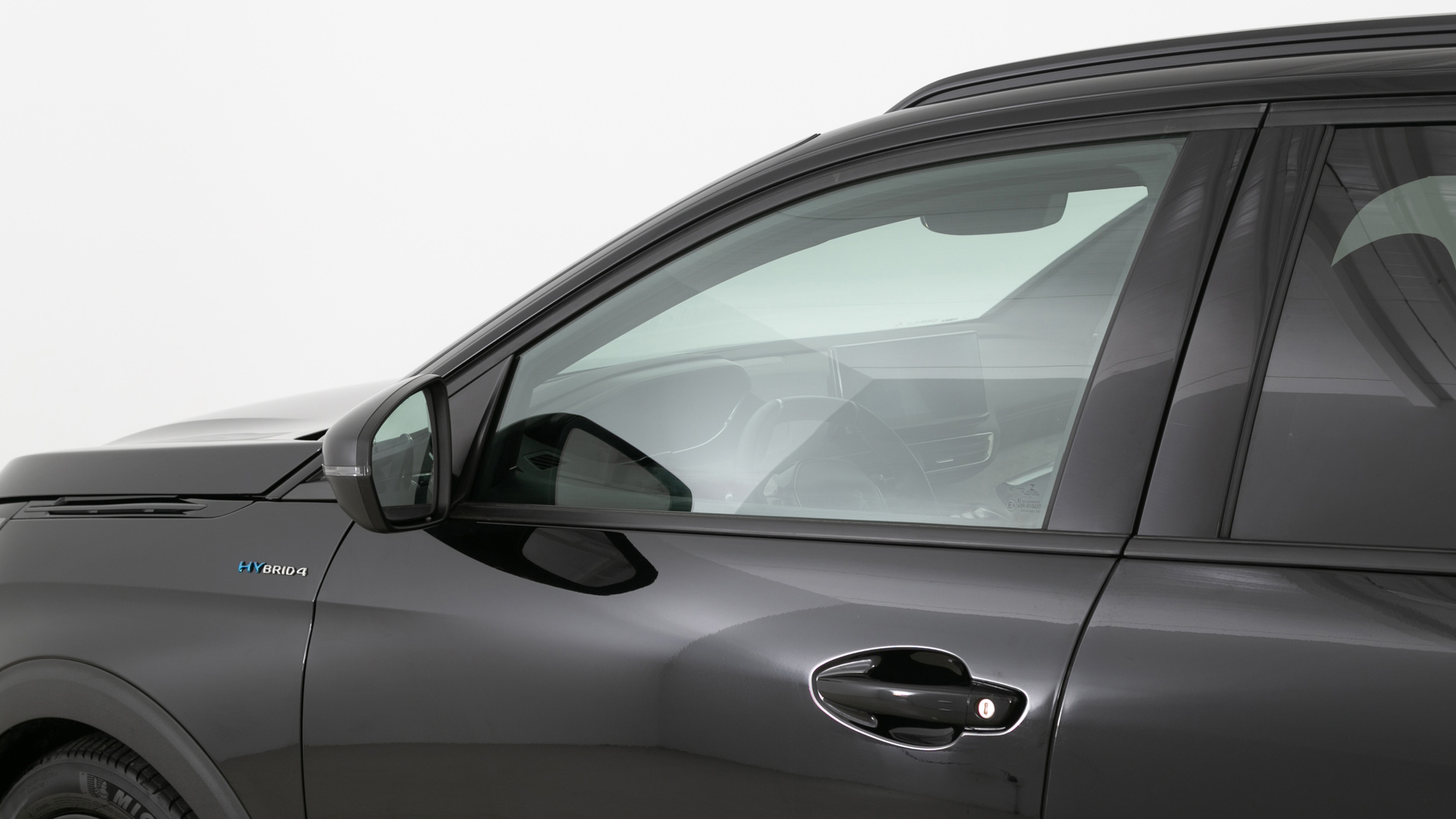 peugeot 3008 gt pack 1.6 HYBRID 300 EAT PHEV 2021 negro perla nera 34