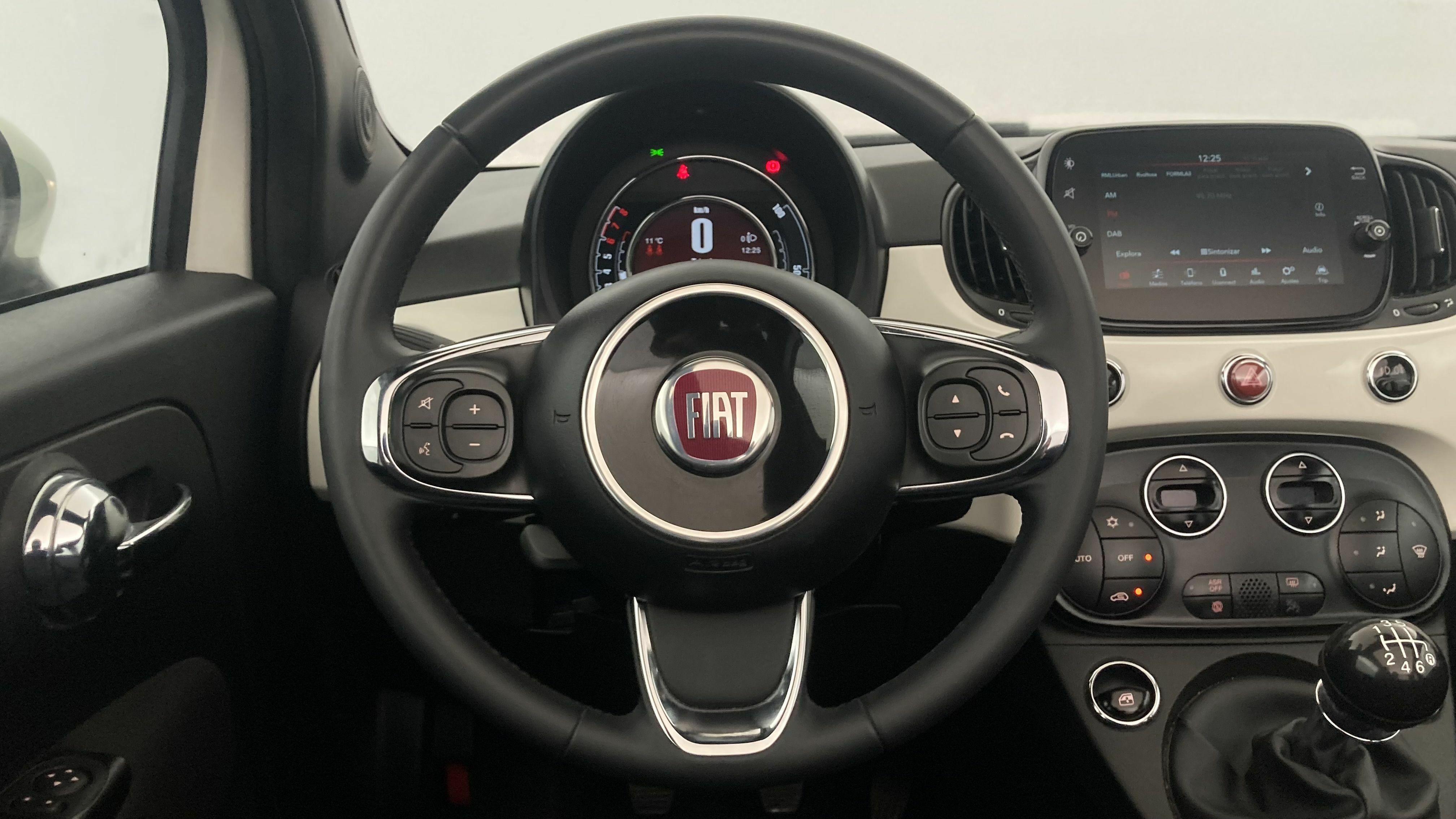 fiat 500c dolcevita 1.0 HYBRID 70 MHEV 2024 bianco 16