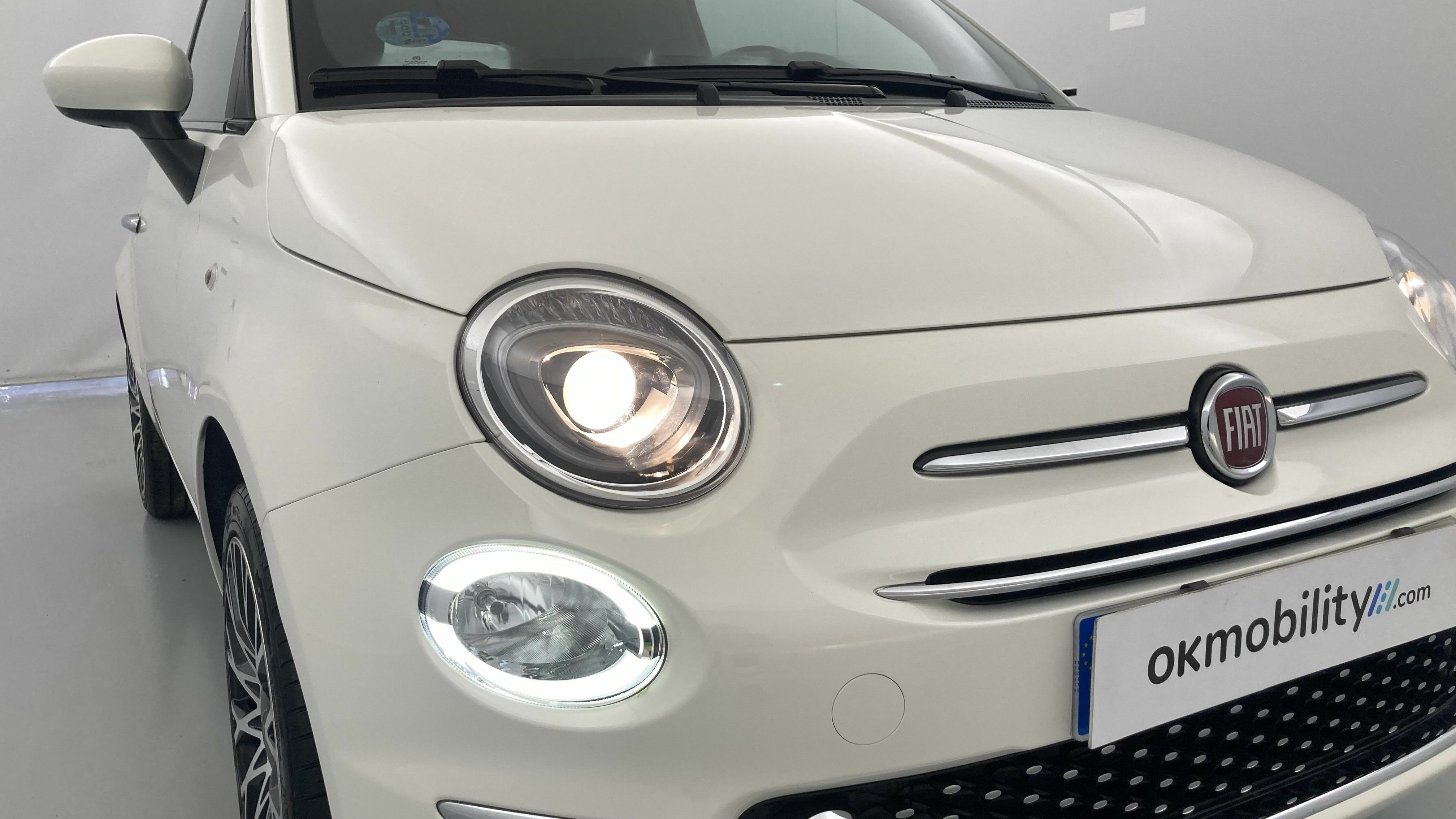 fiat 500c dolcevita 1.0 HYBRID 70 MHEV 2024 bianco 28