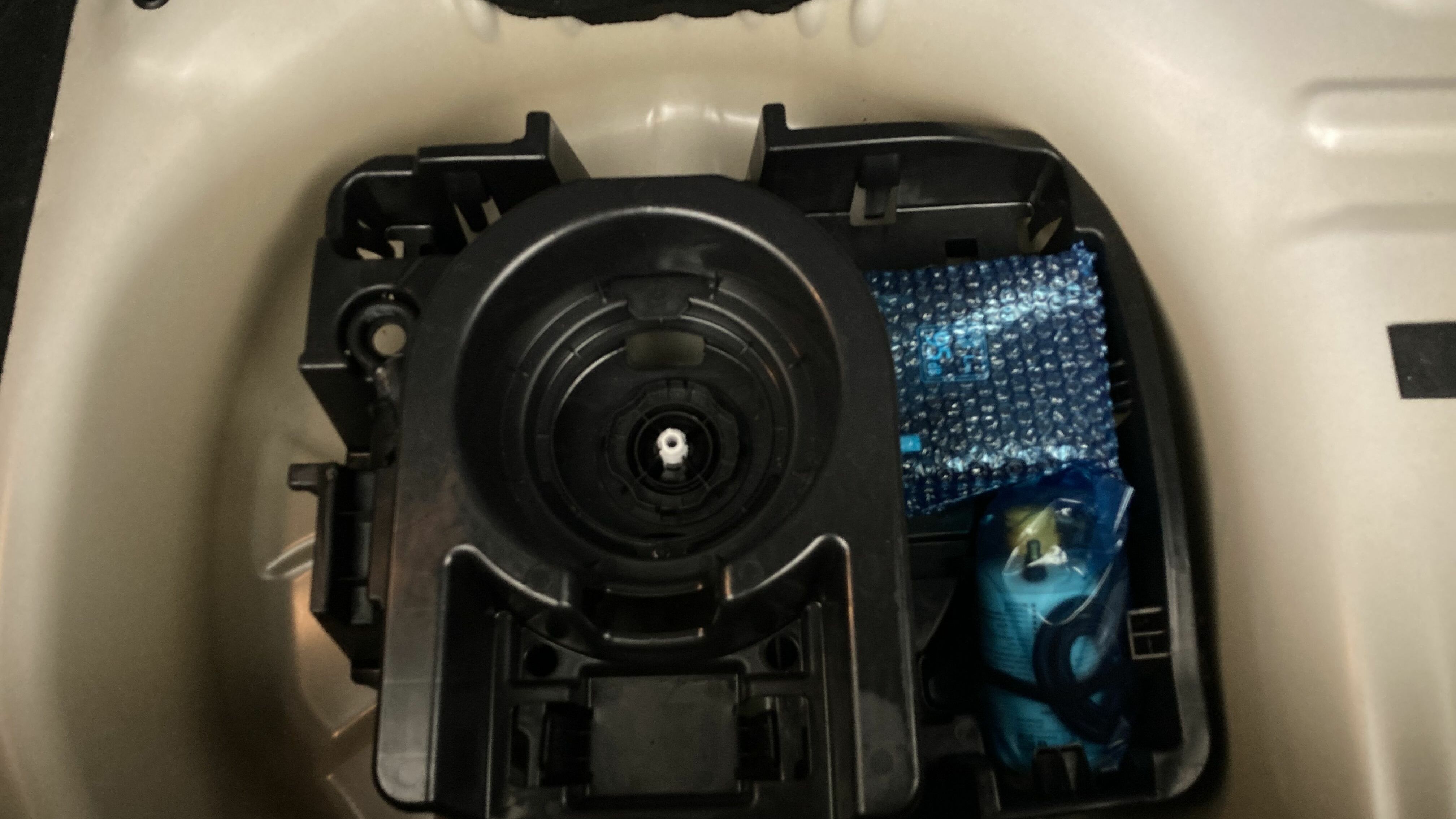 citroen c3 origin max 1.2 PURETECH 83 2024 blanco banquise / negro 24