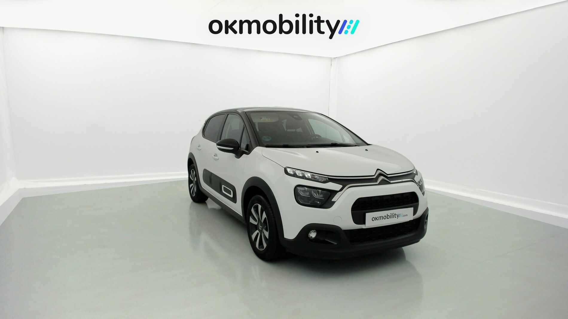 citroen c3 origin max 1.2 PURETECH 83 2024 blanco banquise / negro 3