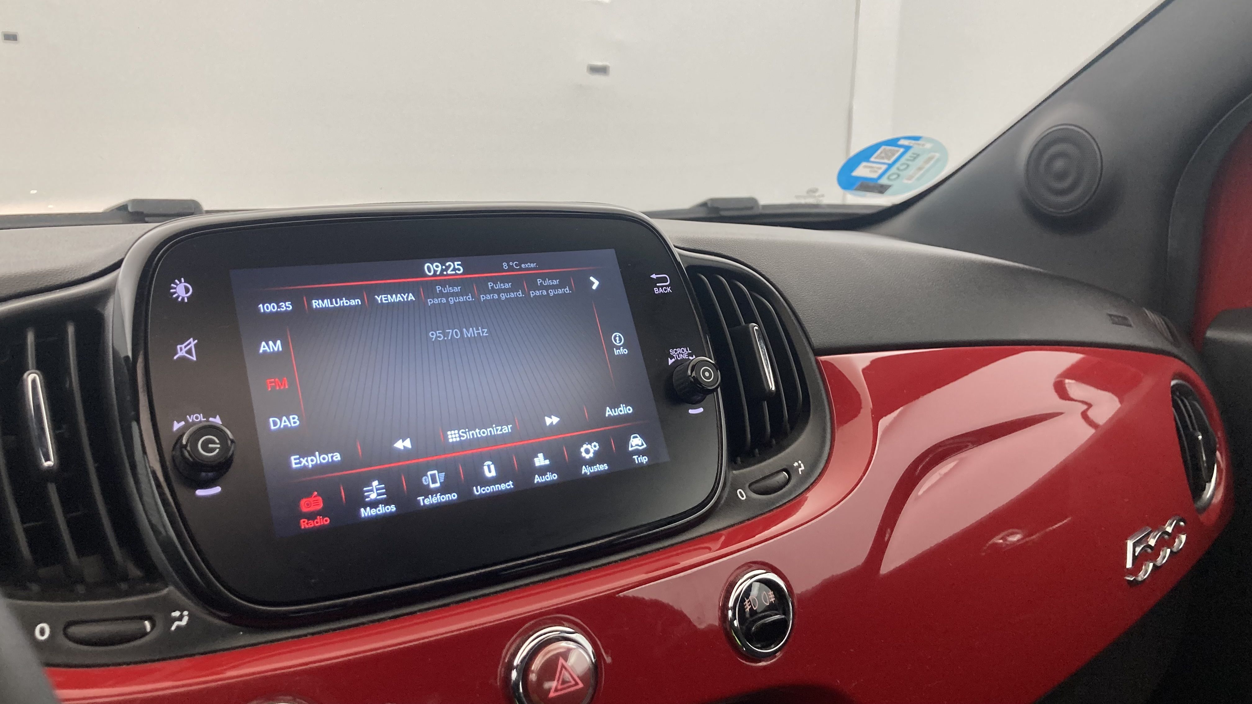 fiat 500c dolcevita 1.0 HYBRID 70 MHEV 2024 rosso corsa 32