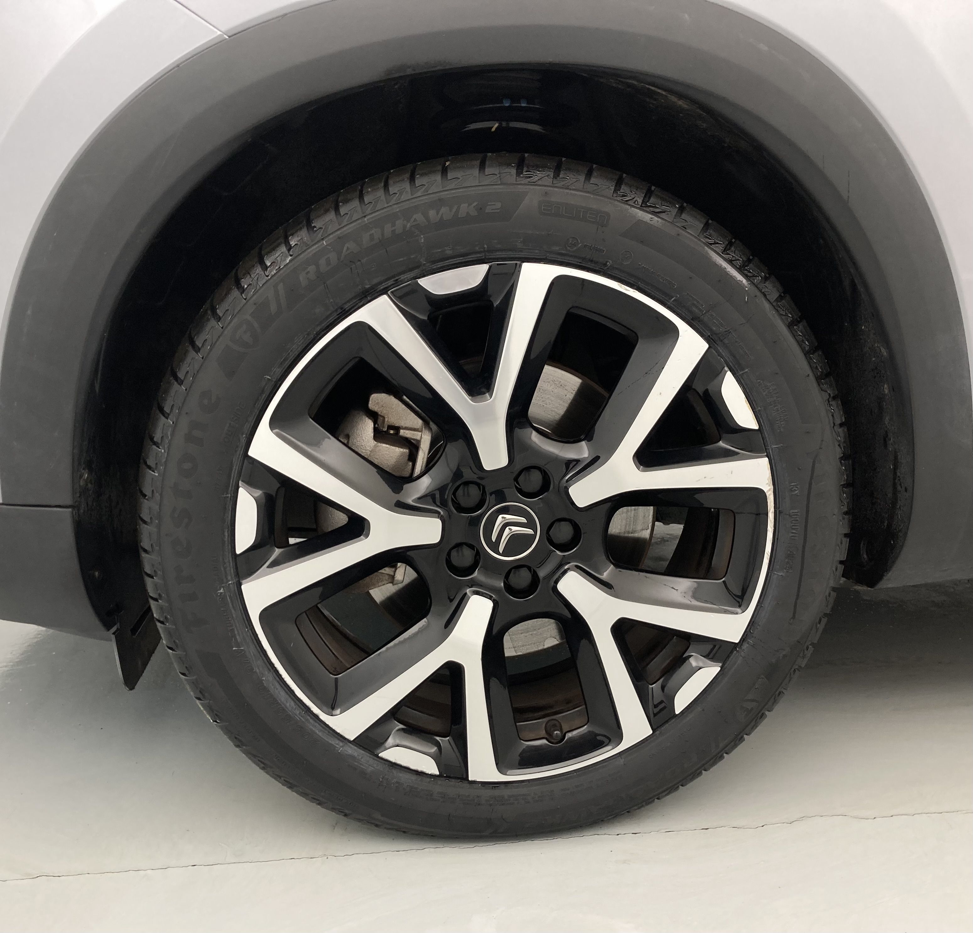 citroen c5 aircross shine 1.6 PURETECH HYBRID 225 E-EAT 2022 gris acier / negro 30