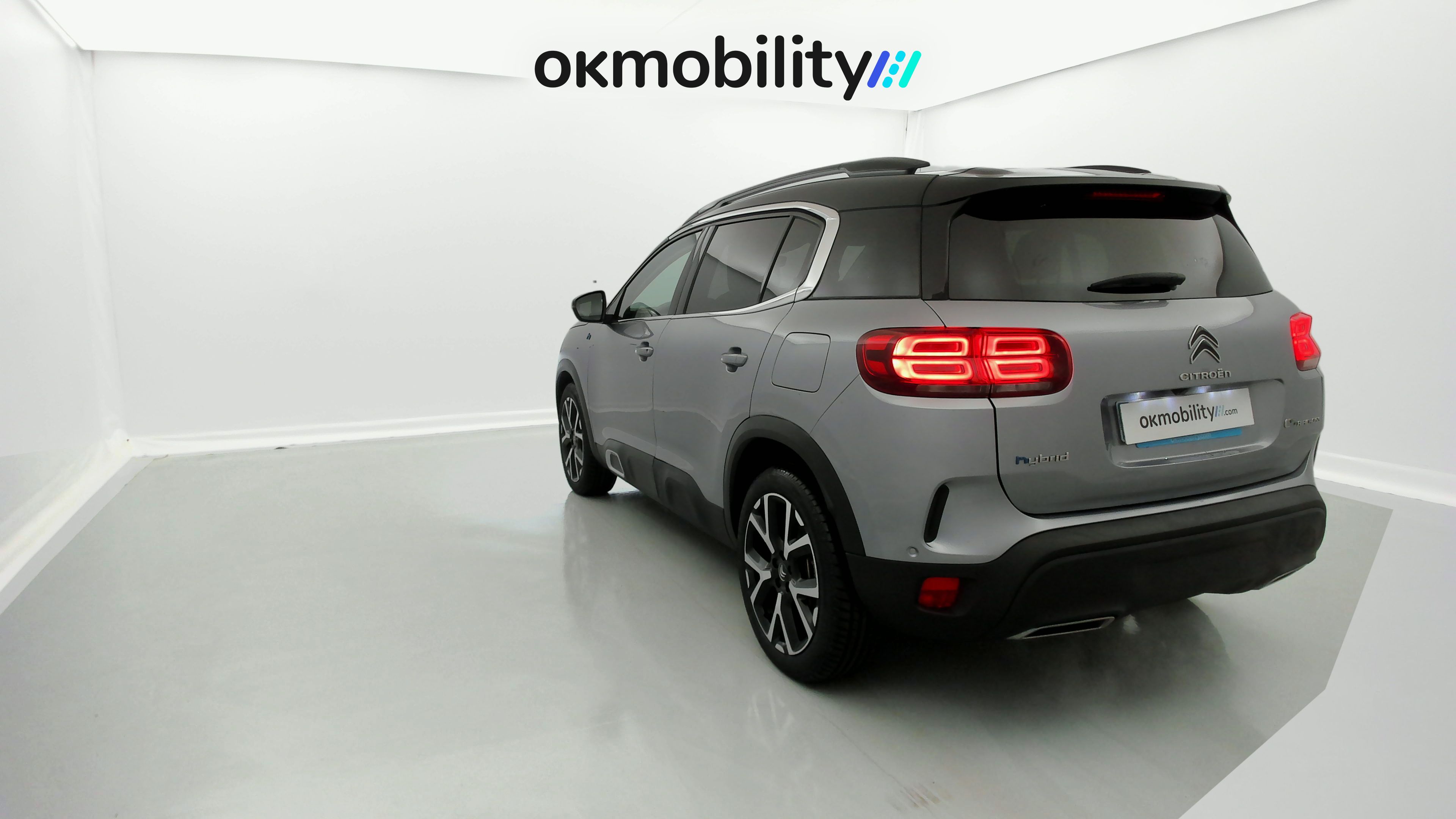 citroen c5 aircross shine 1.6 PURETECH HYBRID 225 E-EAT 2022 gris acier / negro 11
