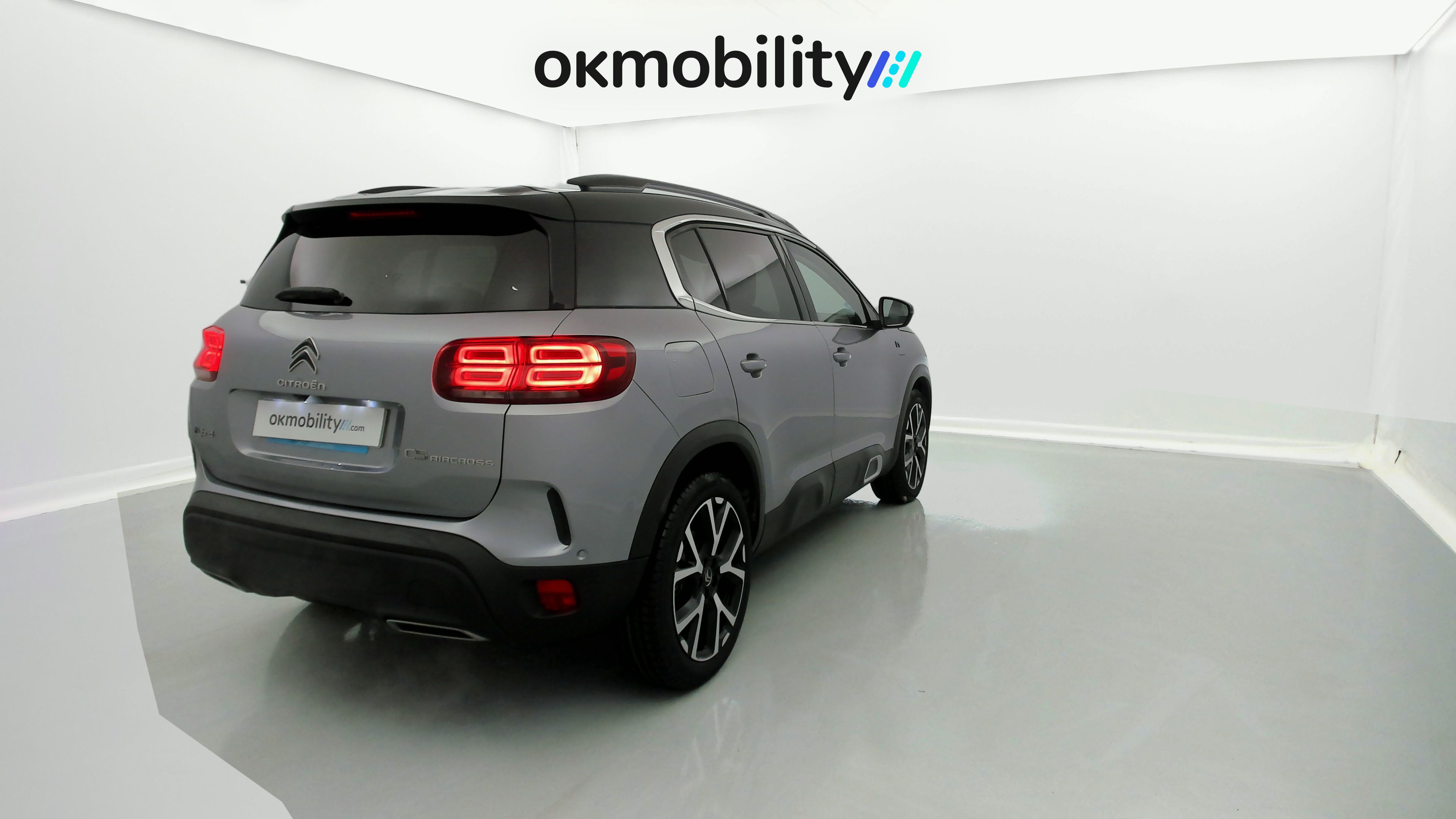 citroen c5 aircross shine 1.6 PURETECH HYBRID 225 E-EAT 2022 gris acier / negro 13