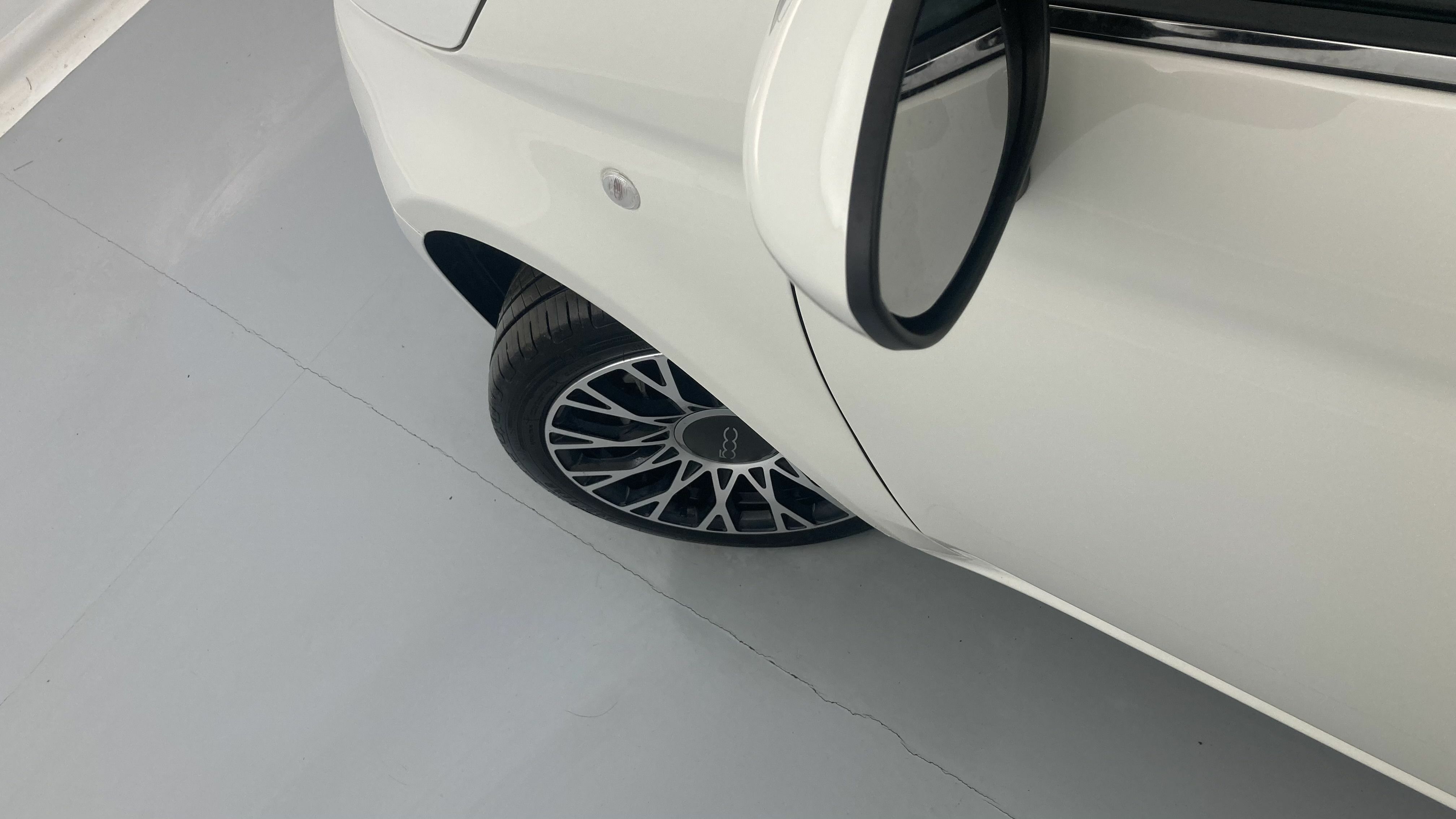 fiat 500c dolcevita 1.0 HYBRID 70 MHEV 2024 bianco 27