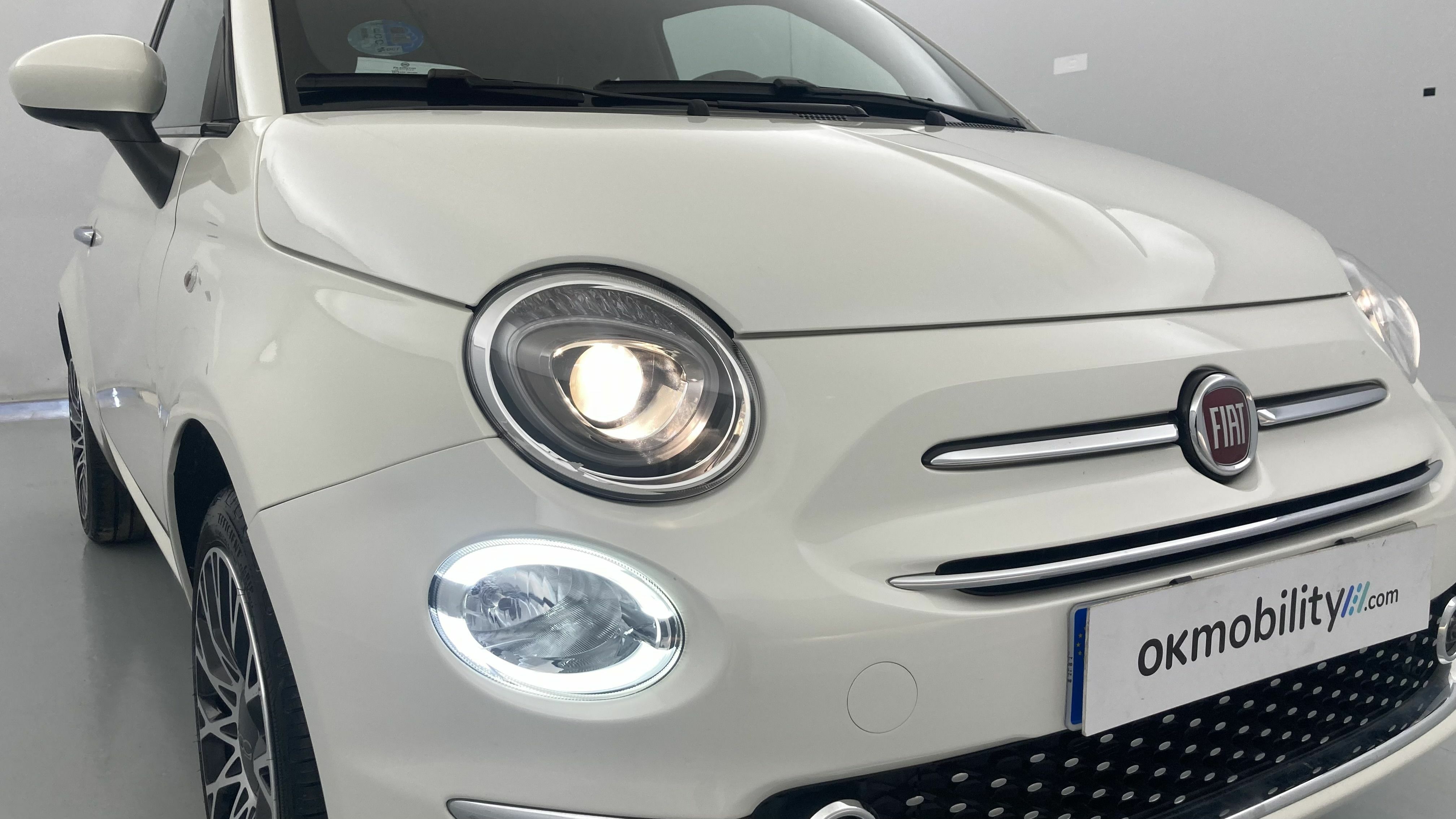 fiat 500c dolcevita 1.0 HYBRID 70 MHEV 2024 bianco 28