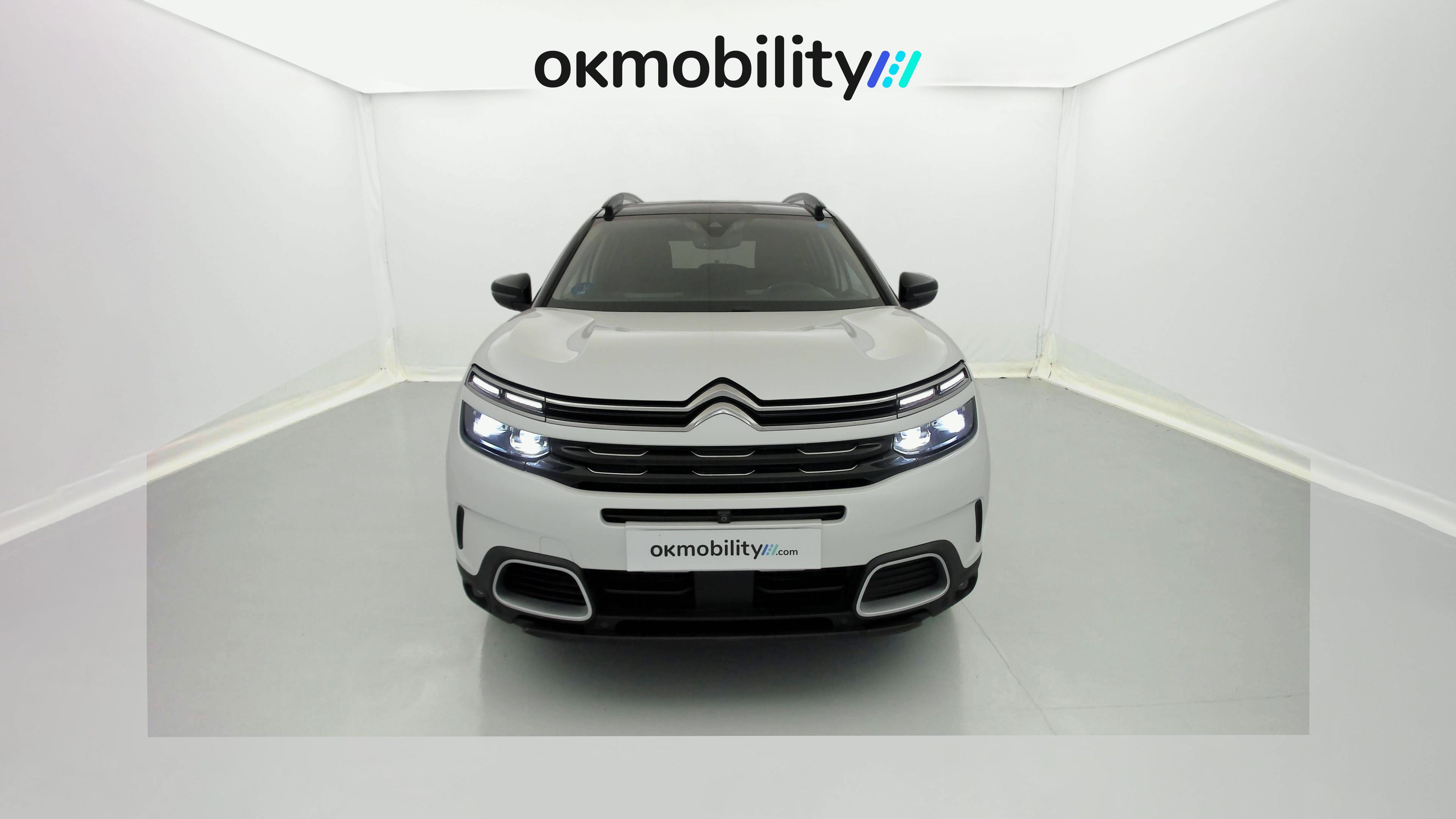 citroen c5 aircross shine 1.6 PURETECH HYBRID 225 E-EAT 2022 blanco nacarado / negro 4