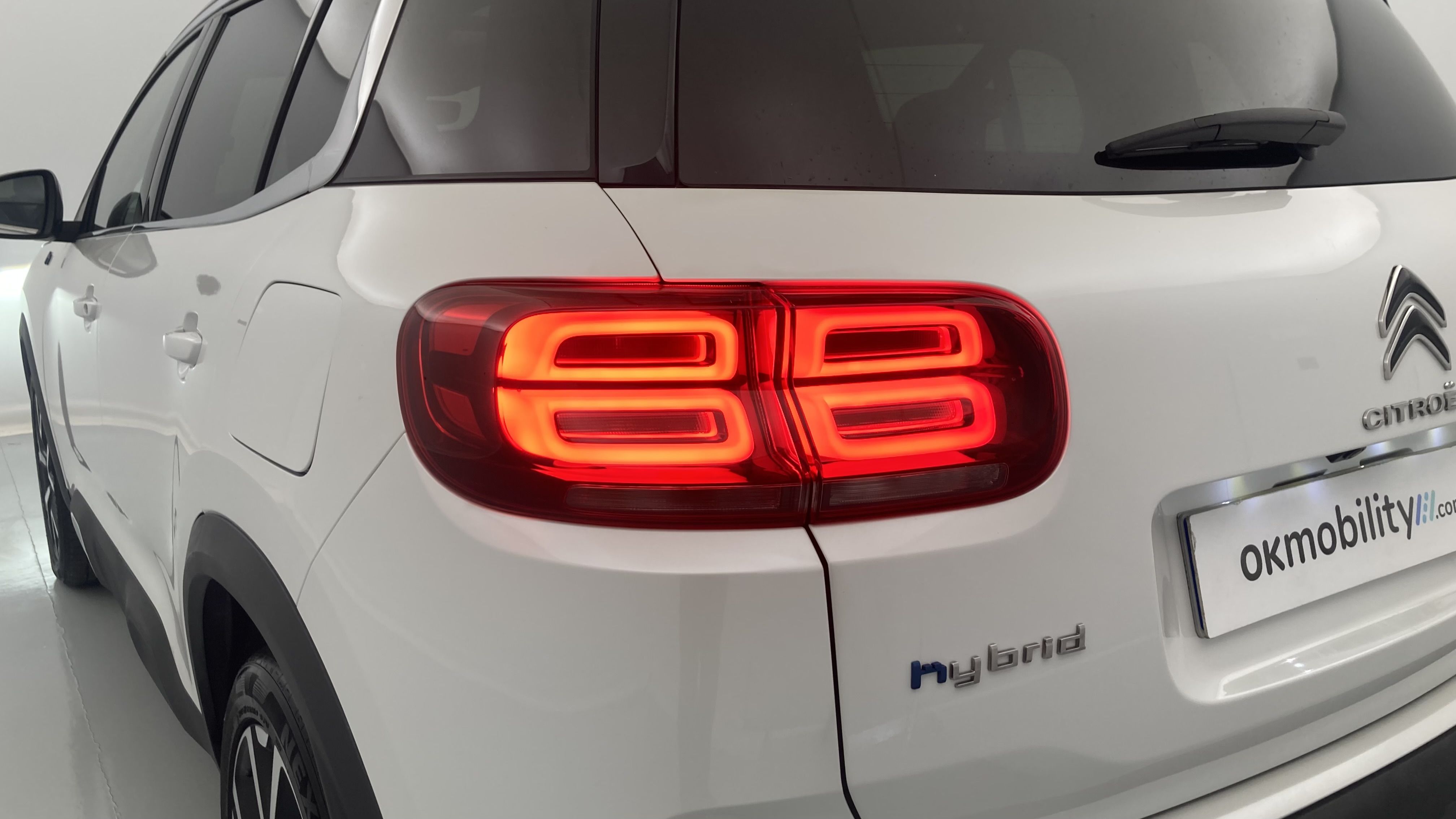 citroen c5 aircross shine 1.6 PURETECH HYBRID 225 E-EAT 2022 blanco nacarado / negro 15