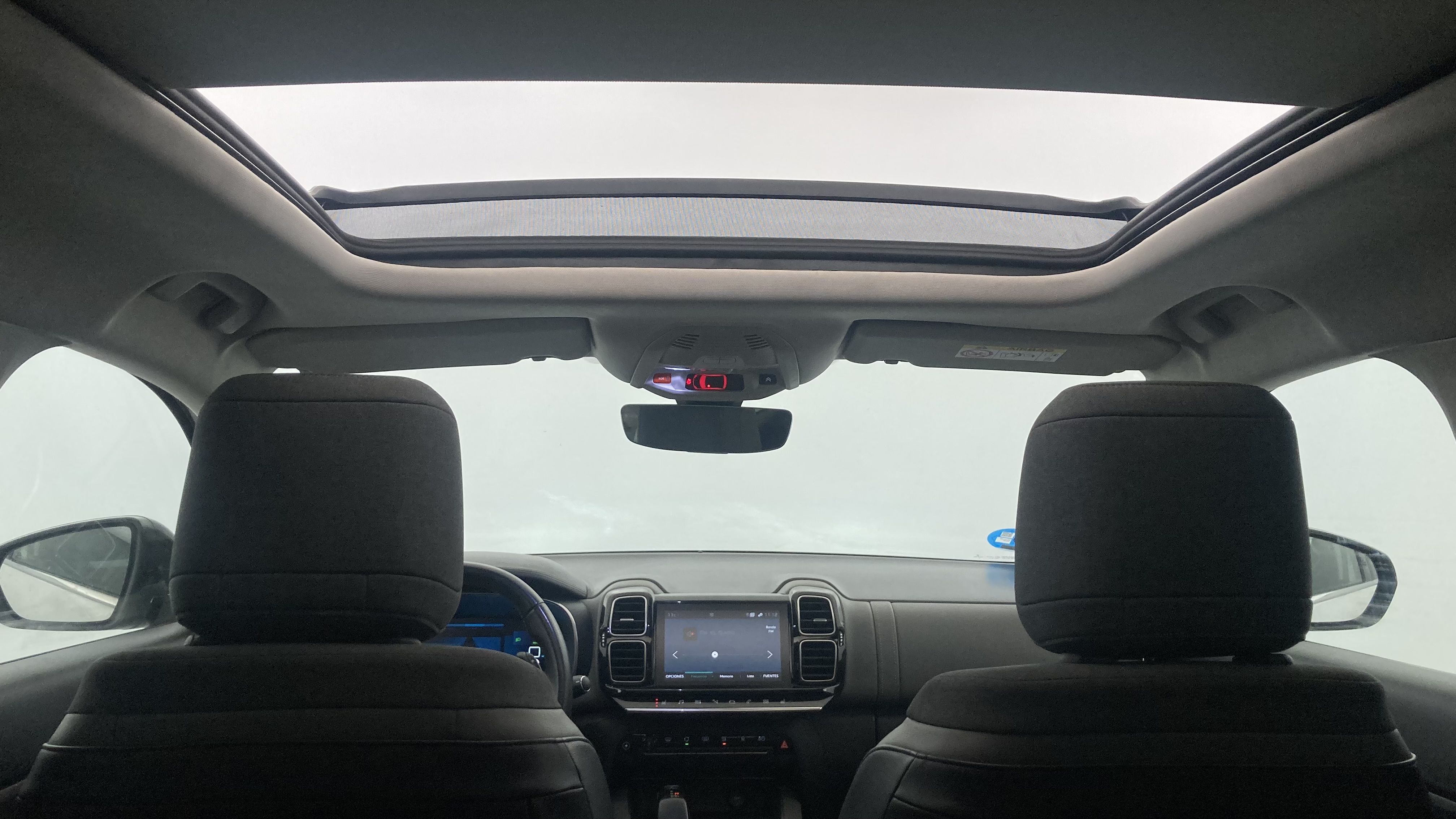 citroen c5 aircross shine 1.6 PURETECH HYBRID 225 E-EAT 2022 blanco nacarado / negro 25