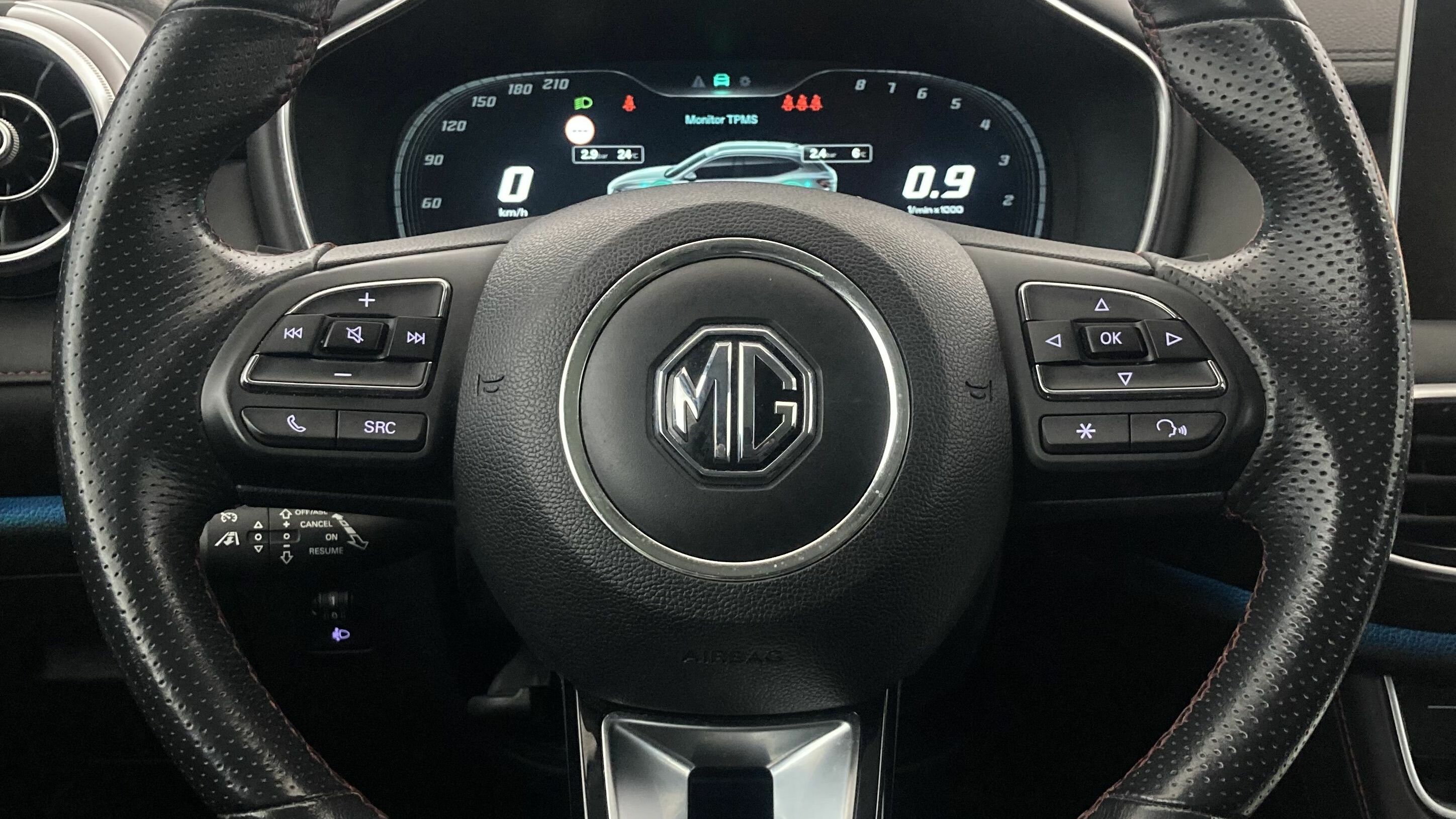 mg hs luxury 1.5 T-GDI 162 AT 2023 medal silver 16