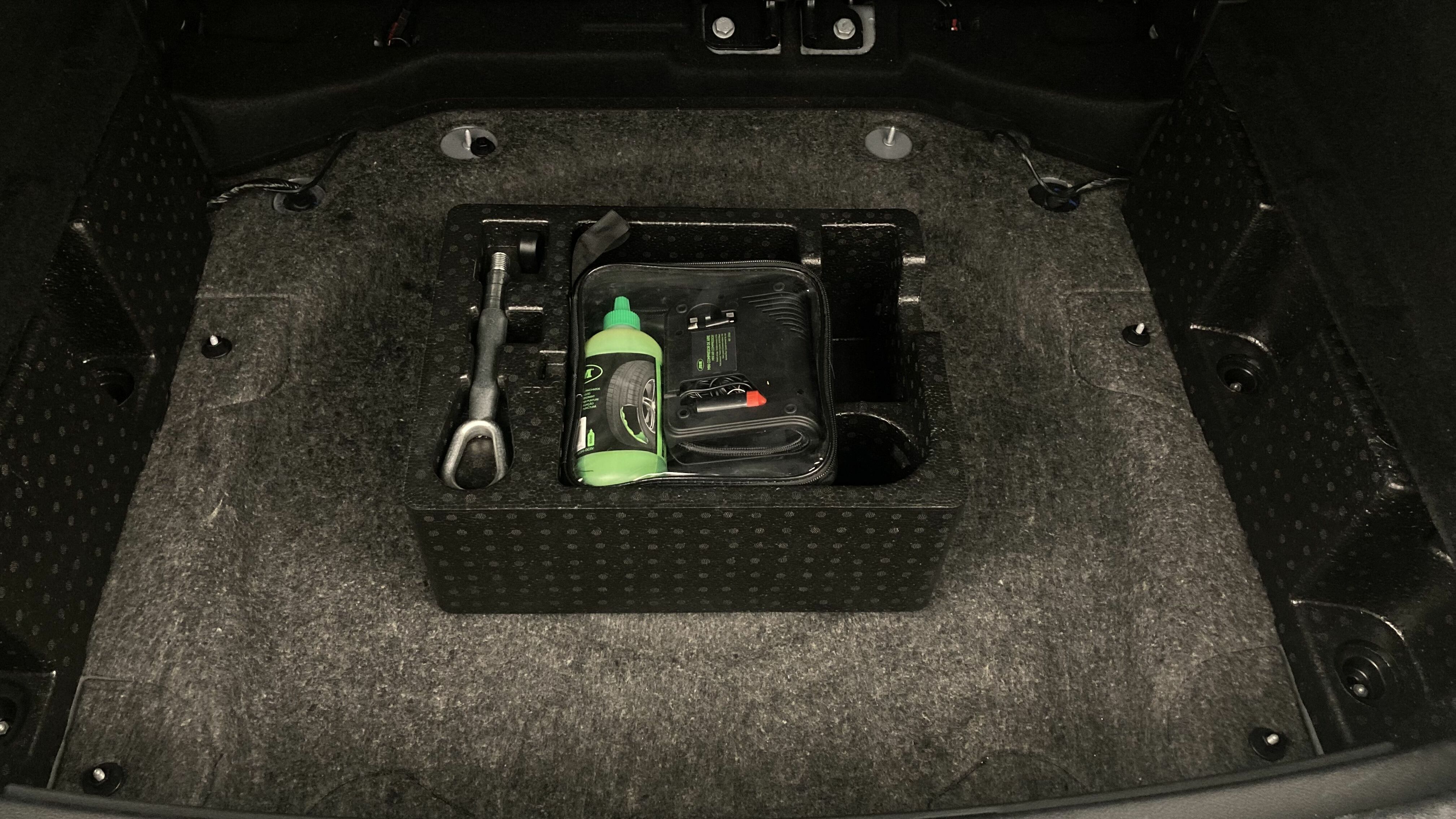 mg hs luxury 1.5 T-GDI 162 AT 2023 medal silver 22